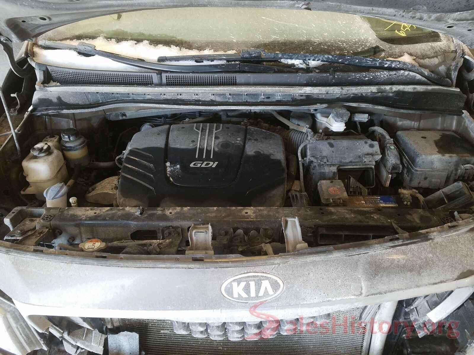 KNDMB5C11G6146556 2016 KIA SEDONA