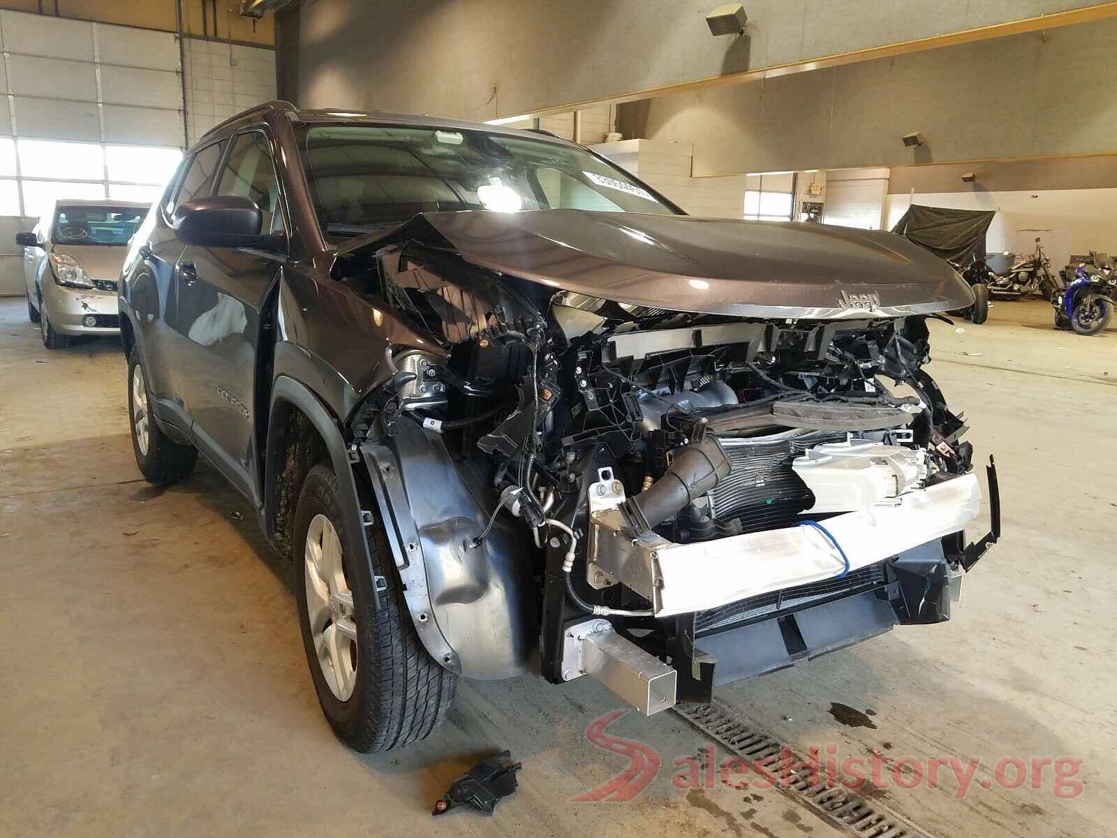 3C4NJDAB0JT350601 2018 JEEP COMPASS