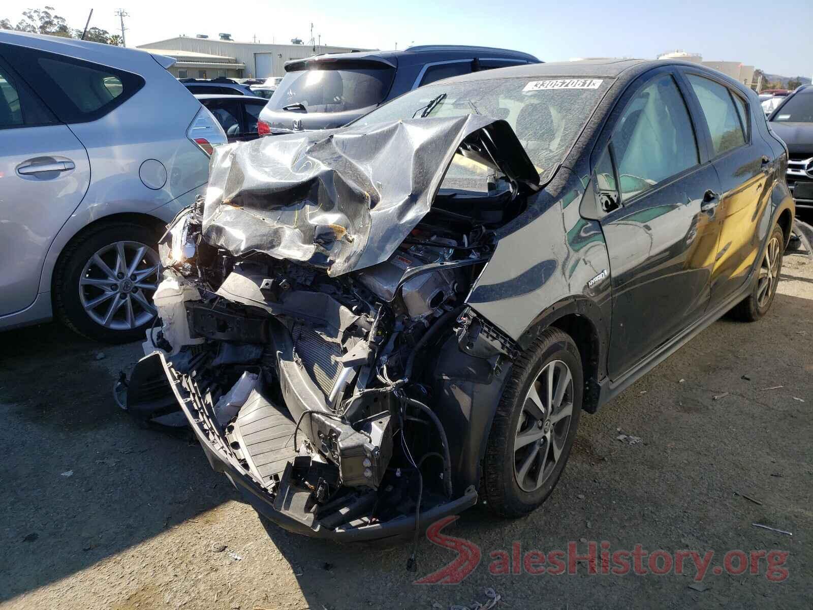 JTDKDTB31J1605467 2018 TOYOTA PRIUS