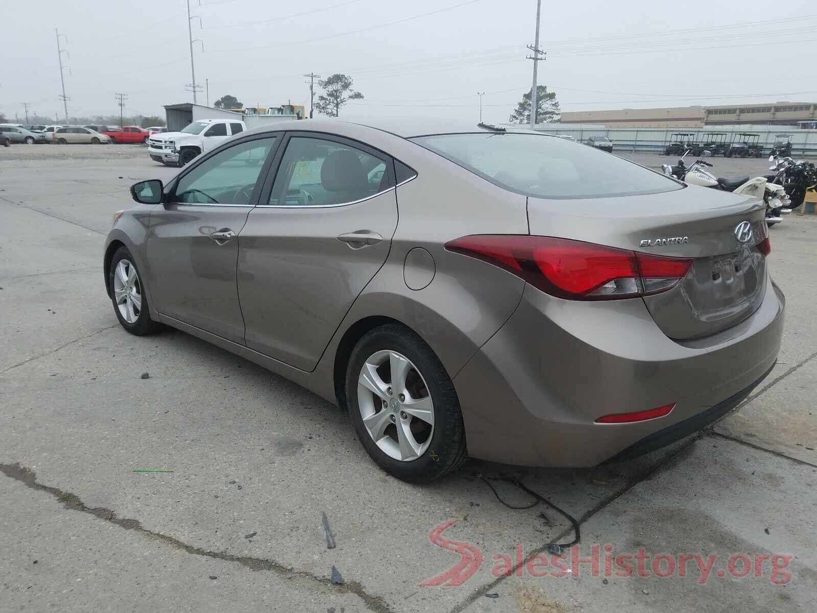 5NPDH4AE1GH693427 2016 HYUNDAI ELANTRA