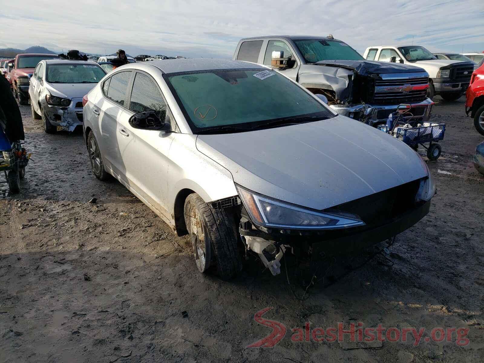 KMHD84LF4KU744225 2019 HYUNDAI ELANTRA