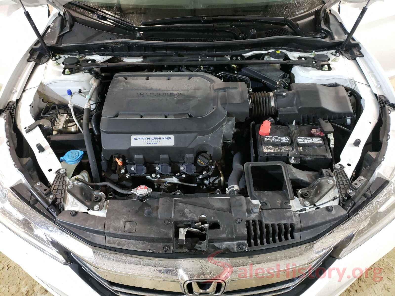 1HGCR3F88HA028475 2017 HONDA ACCORD