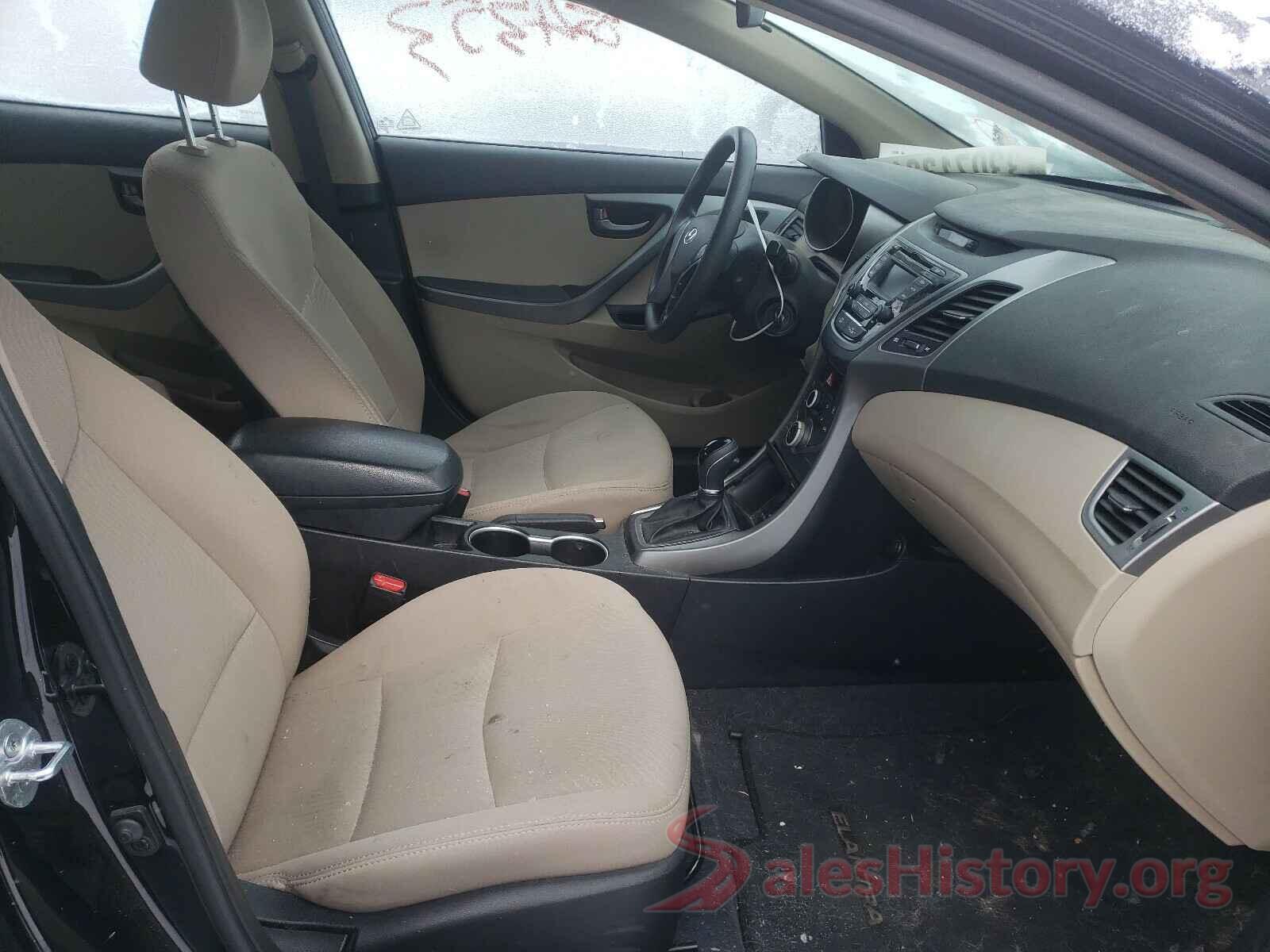 5NPDH4AE0GH764570 2016 HYUNDAI ELANTRA