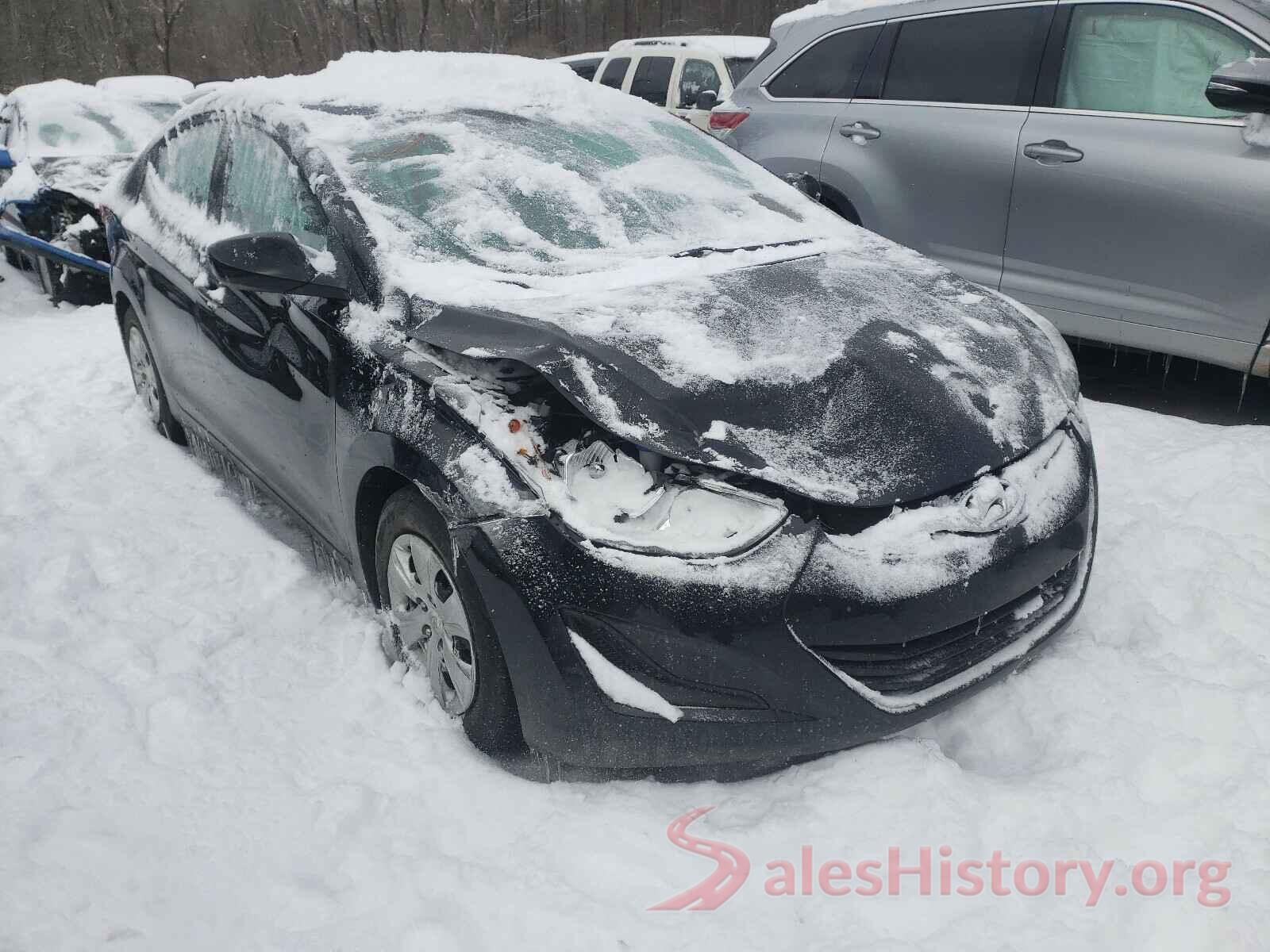 5NPDH4AE0GH764570 2016 HYUNDAI ELANTRA