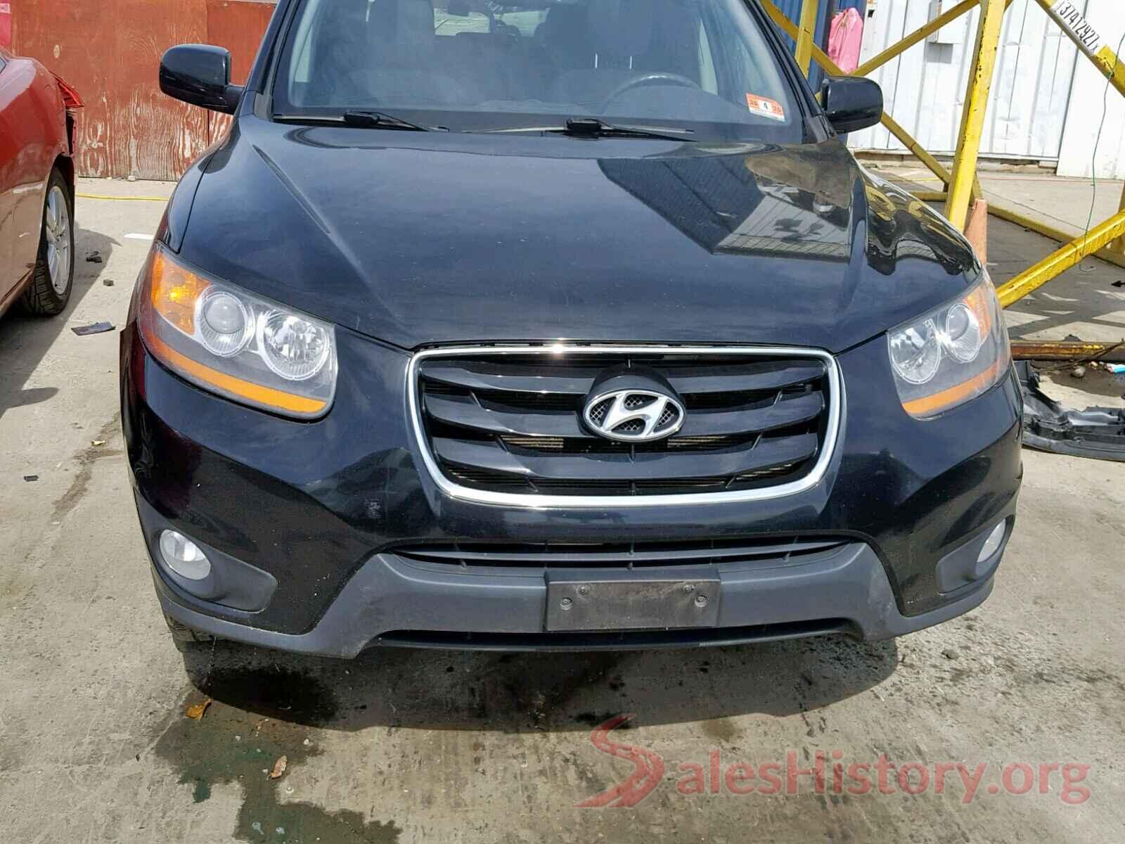 5XYZHDAG1BG028938 2011 HYUNDAI SANTA FE S