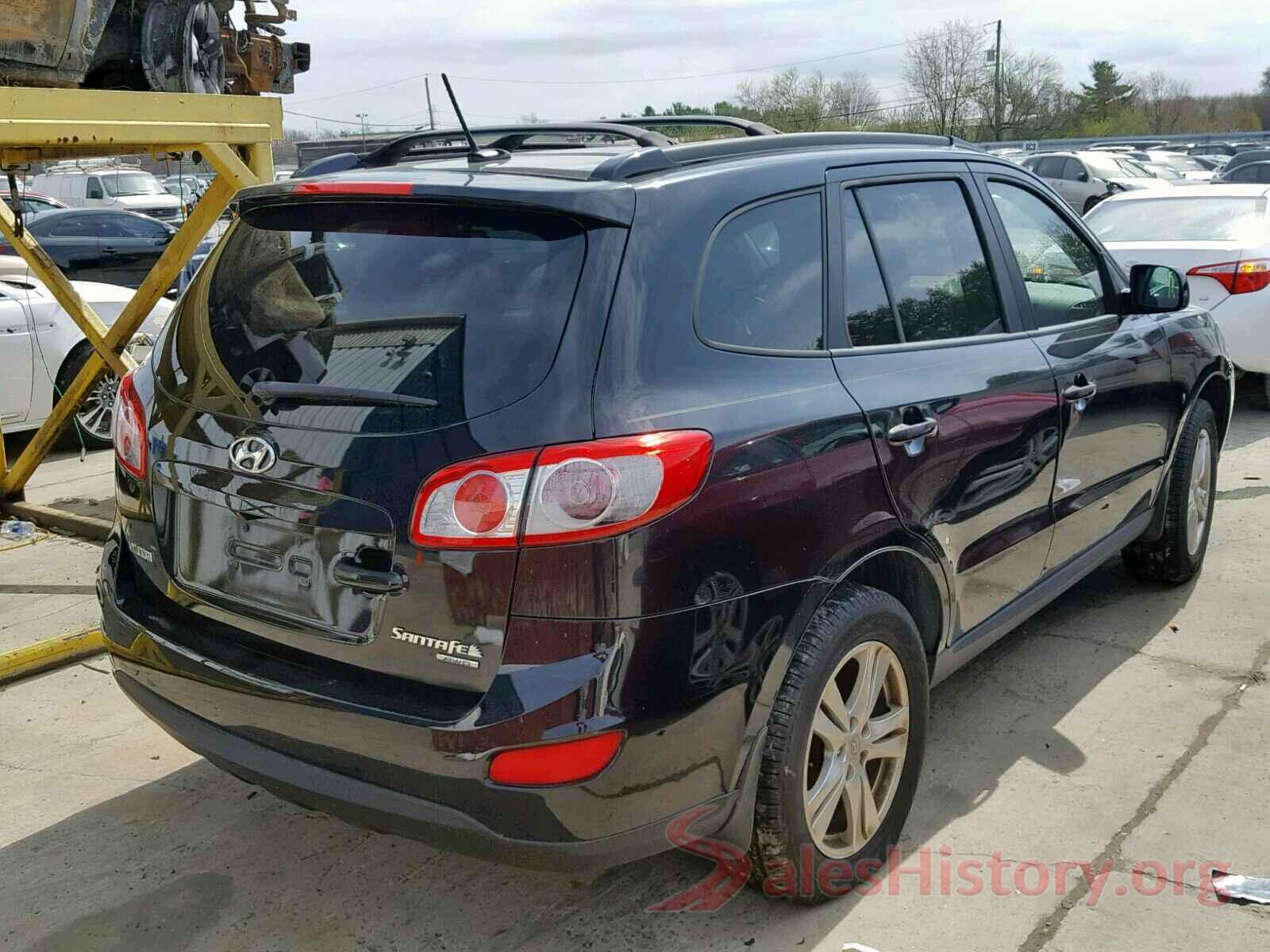 5XYZHDAG1BG028938 2011 HYUNDAI SANTA FE S