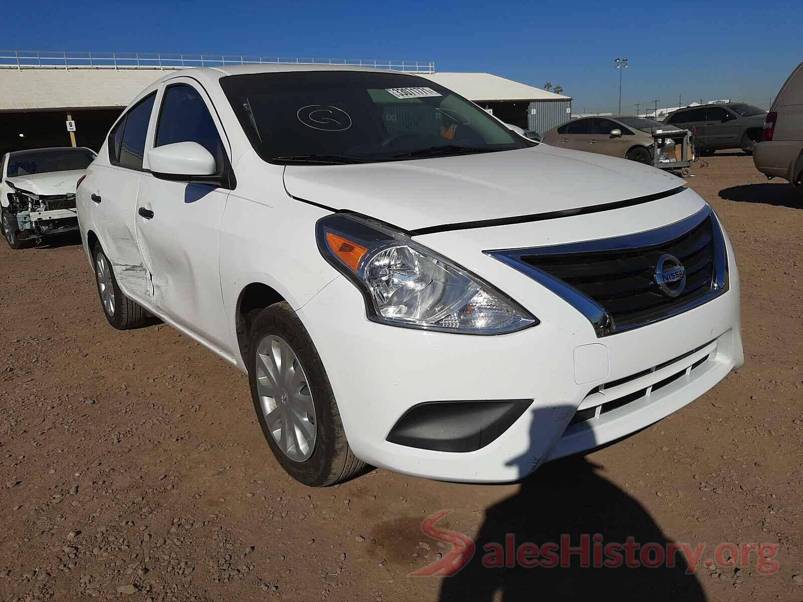 3N1CN7AP6HL817929 2017 NISSAN VERSA