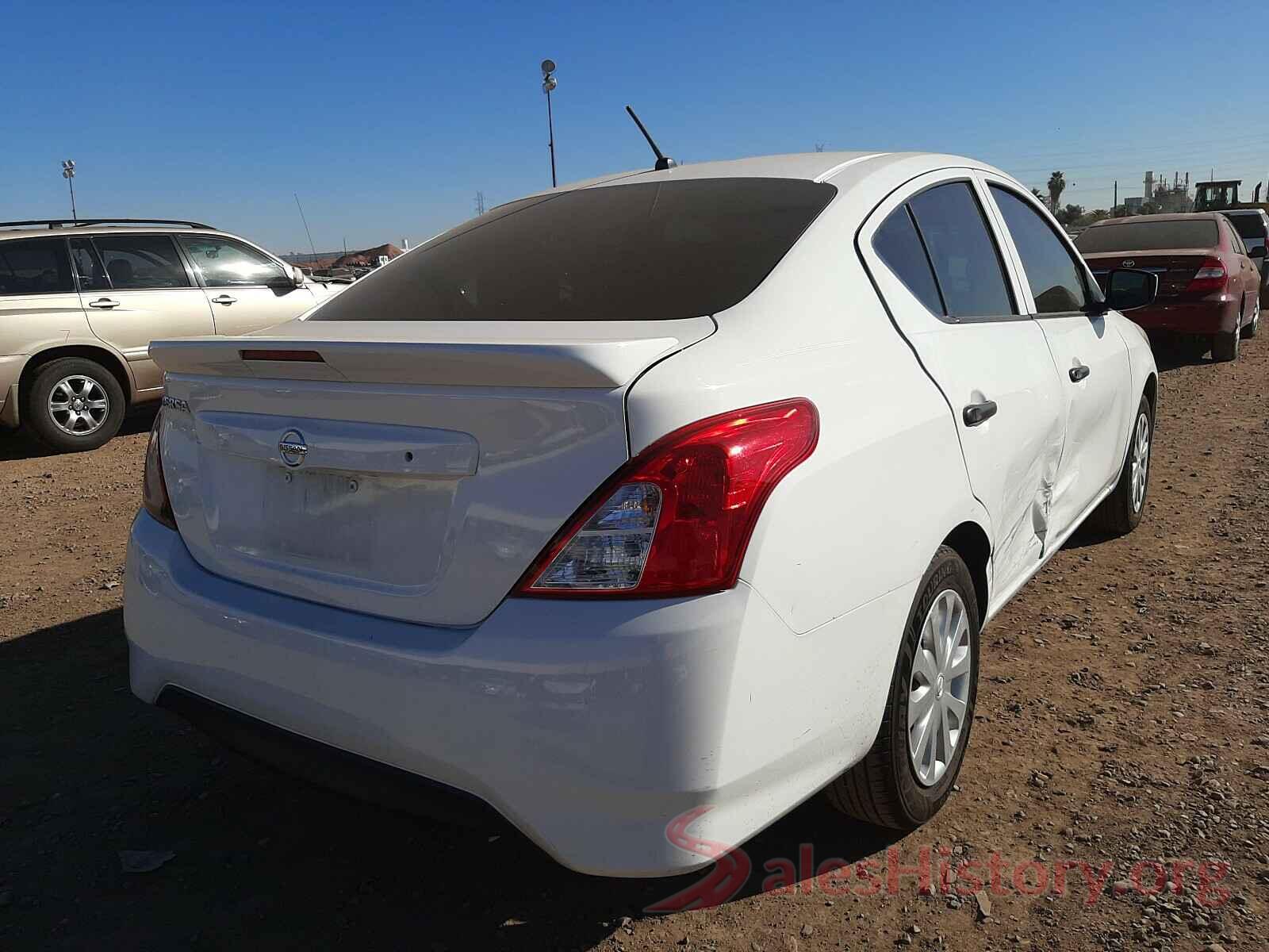 3N1CN7AP6HL817929 2017 NISSAN VERSA