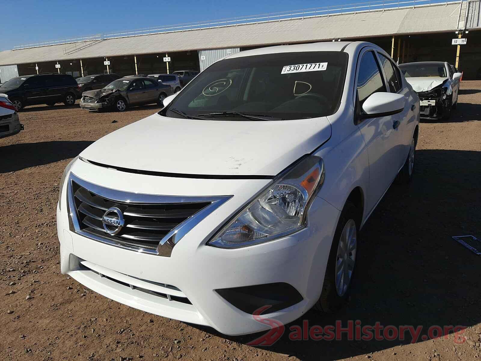 3N1CN7AP6HL817929 2017 NISSAN VERSA