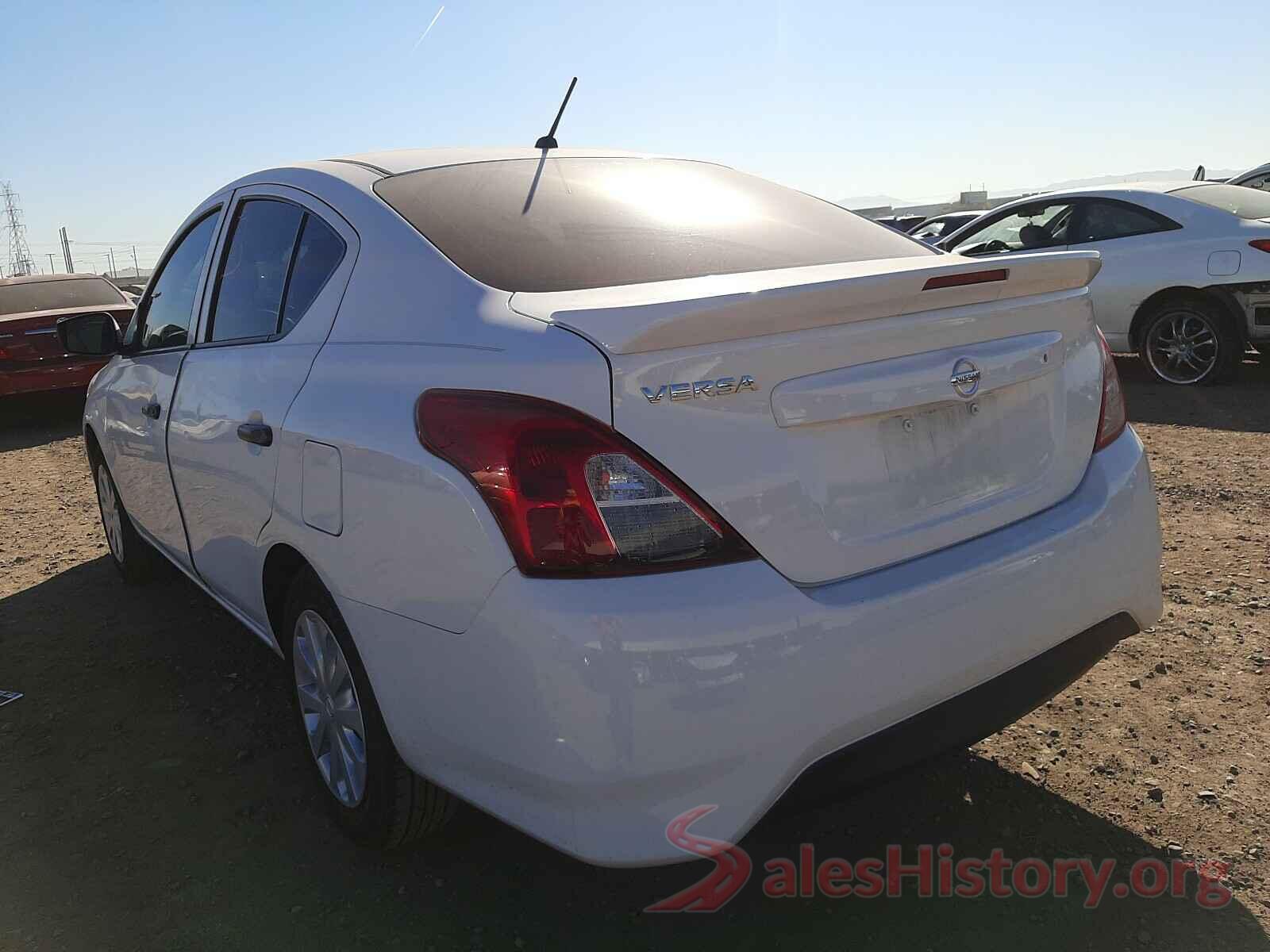 3N1CN7AP6HL817929 2017 NISSAN VERSA