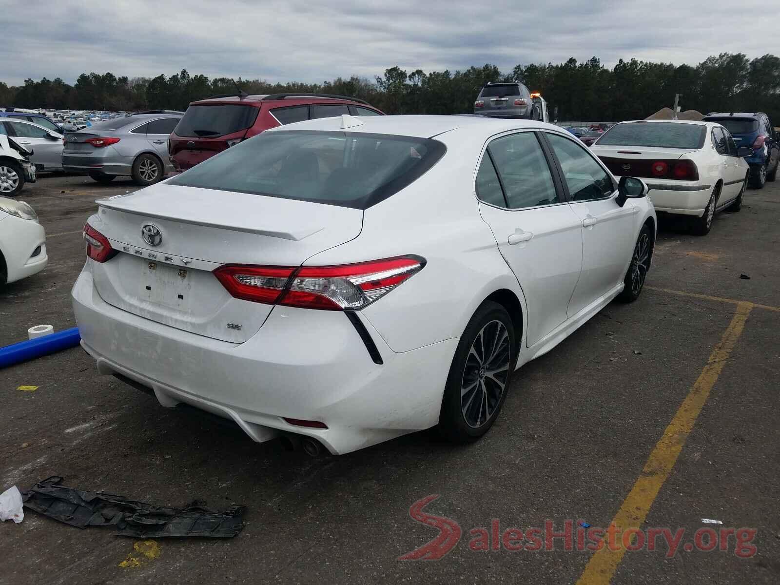 4T1G11AK3LU914558 2020 TOYOTA CAMRY