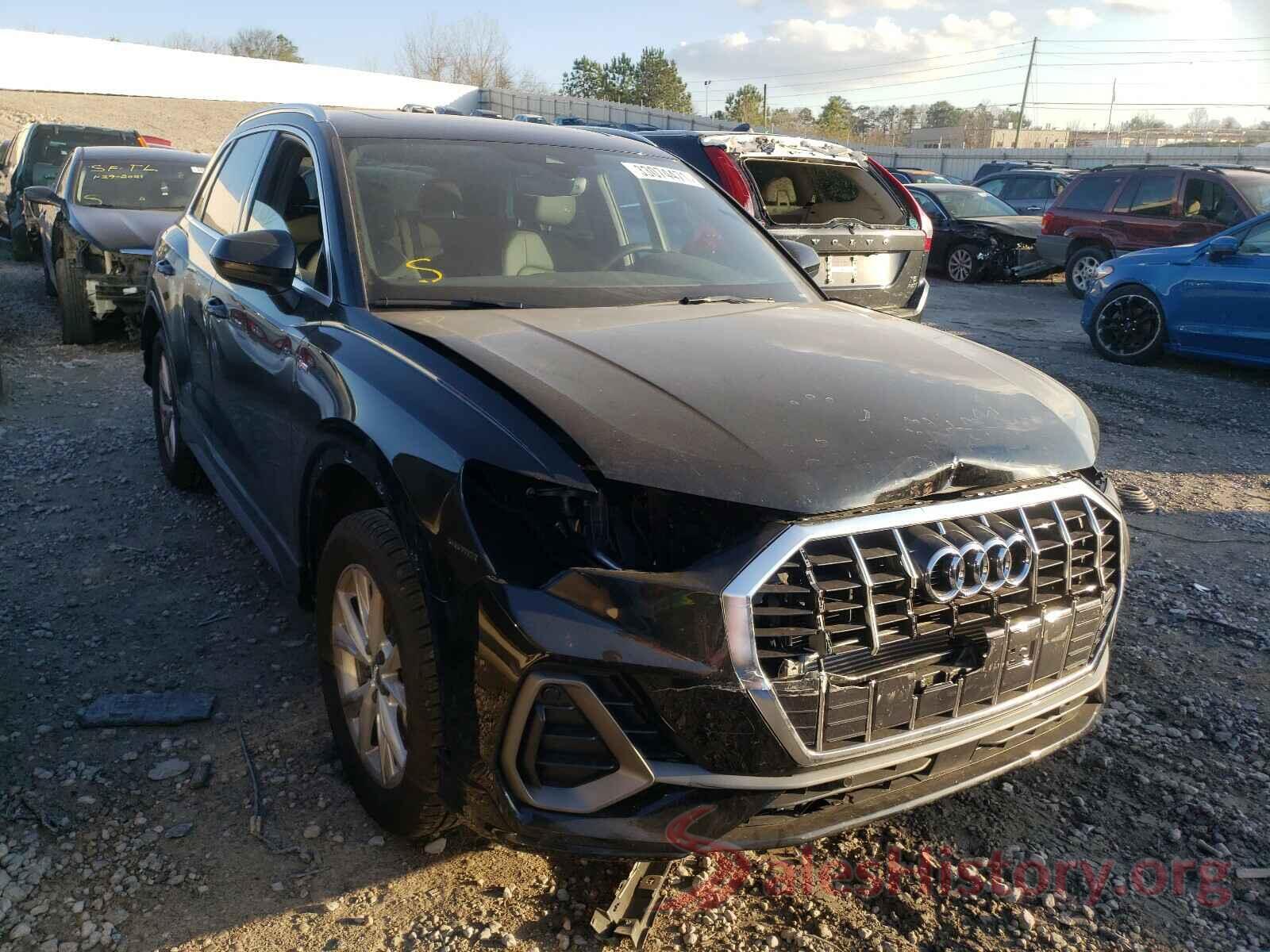 WA1DECF32M1010187 2021 AUDI Q3