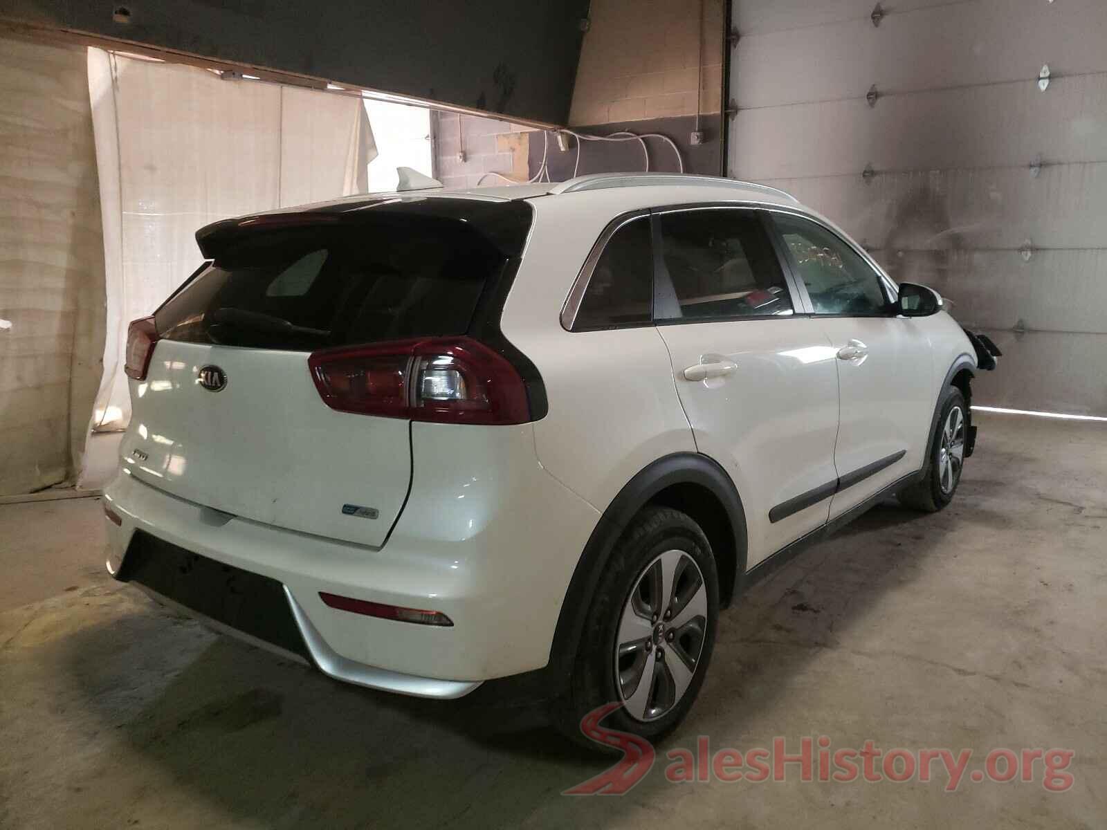 KNDCB3LC0K5242422 2019 KIA NIRO