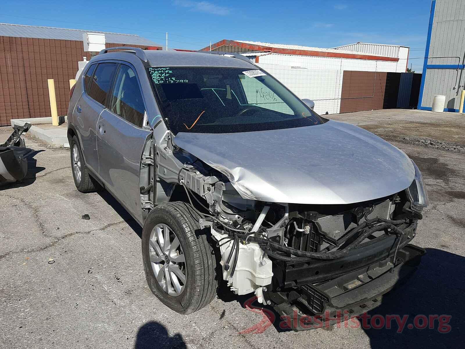 KNMAT2MT3HP511216 2017 NISSAN ROGUE