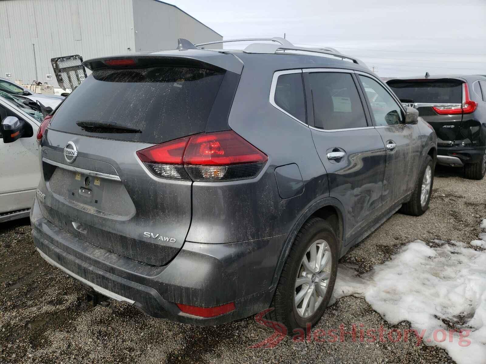 KNMAT2MV0JP560977 2018 NISSAN ROGUE