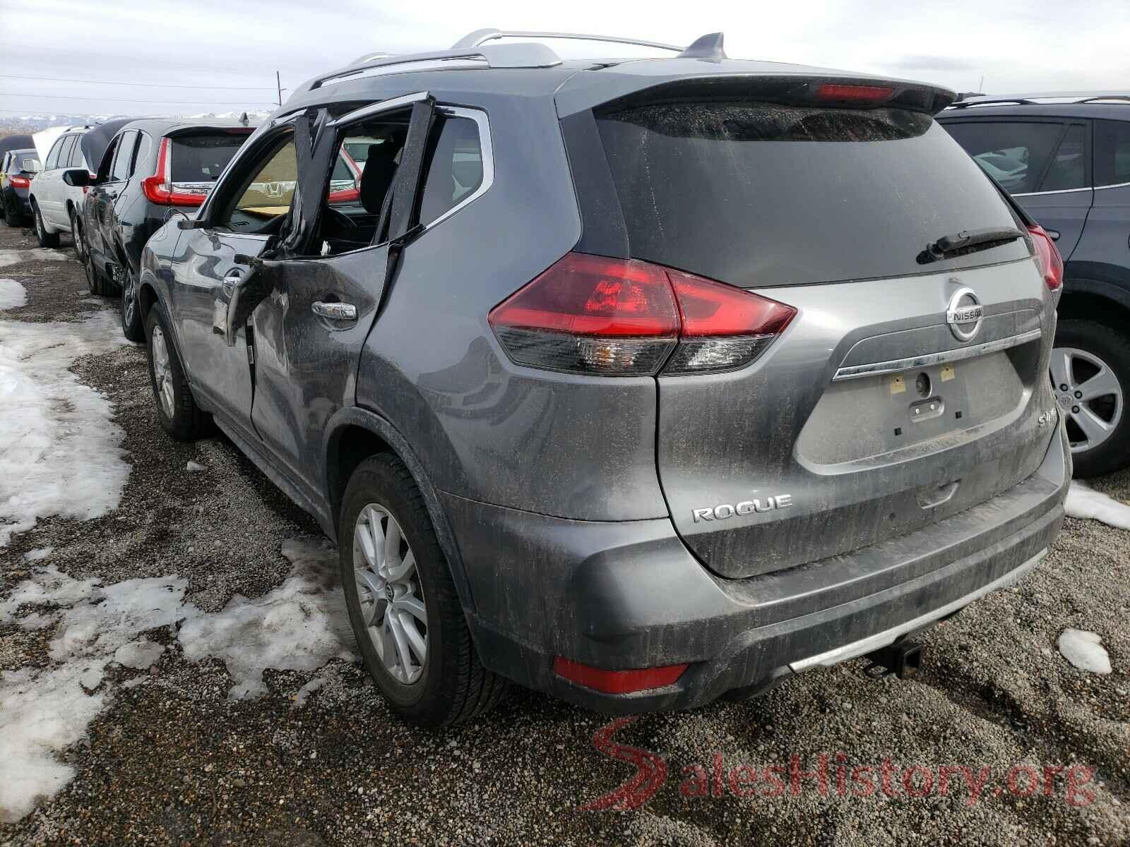 KNMAT2MV0JP560977 2018 NISSAN ROGUE