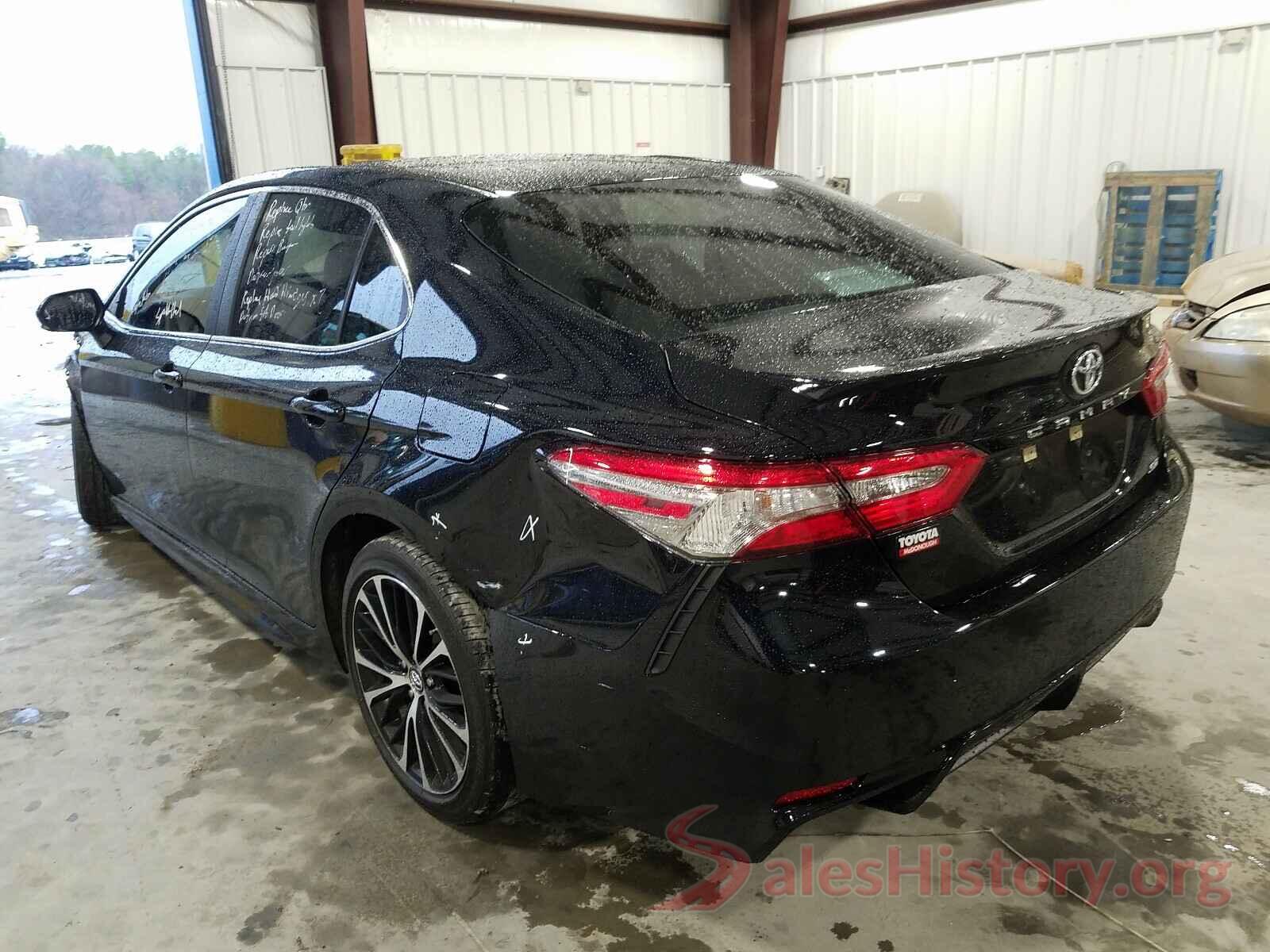 4T1B11HK2JU525522 2018 TOYOTA CAMRY