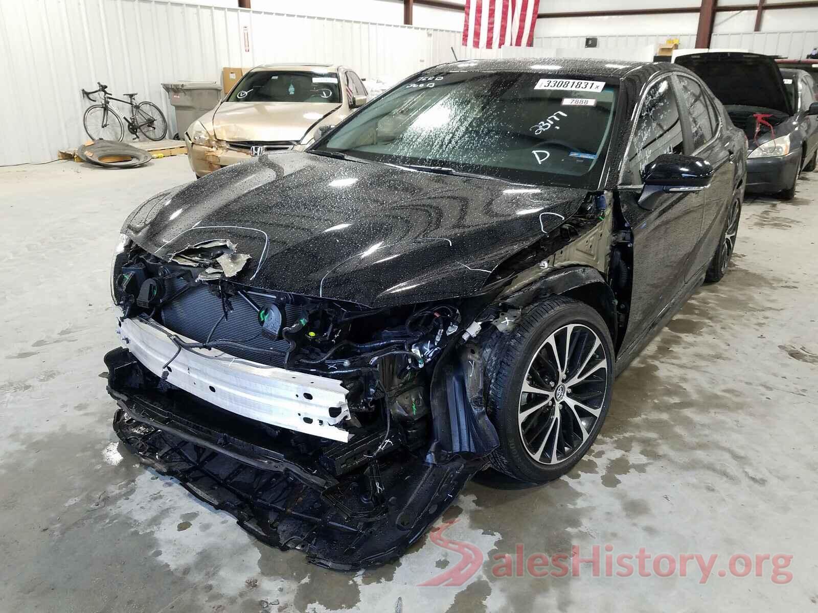 4T1B11HK2JU525522 2018 TOYOTA CAMRY