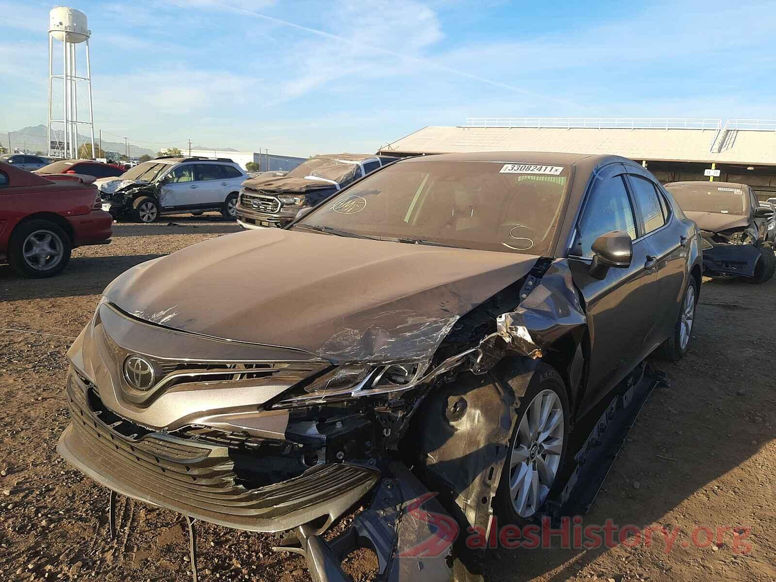 4T1B11HK4KU266324 2019 TOYOTA CAMRY