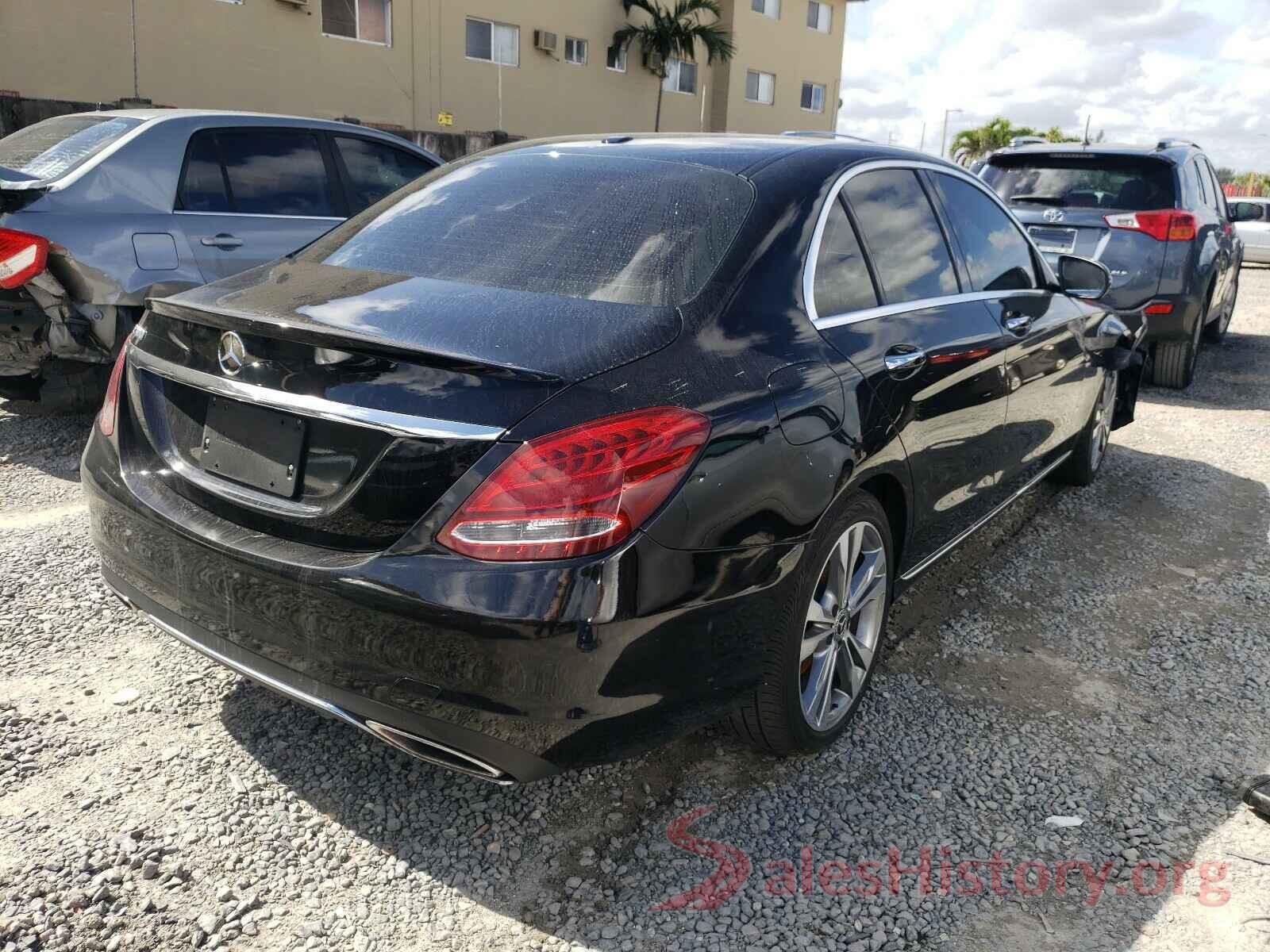 55SWF4JB2JU250003 2018 MERCEDES-BENZ C CLASS