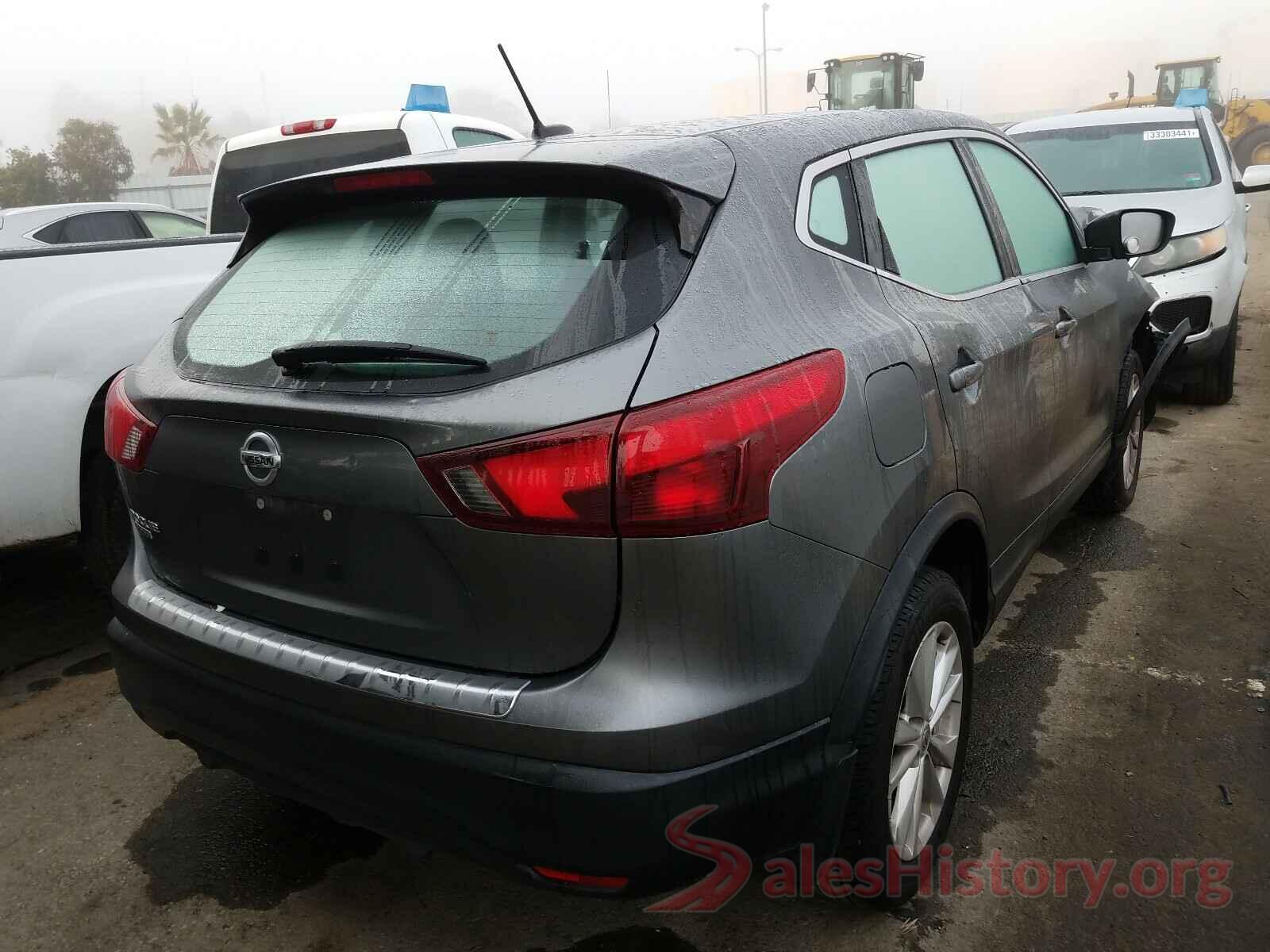 JN1BJ1CP7HW032993 2017 NISSAN ROGUE