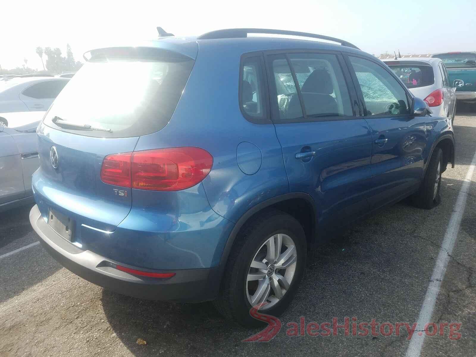 WVGAV7AX4HW510933 2017 VOLKSWAGEN TIGUAN