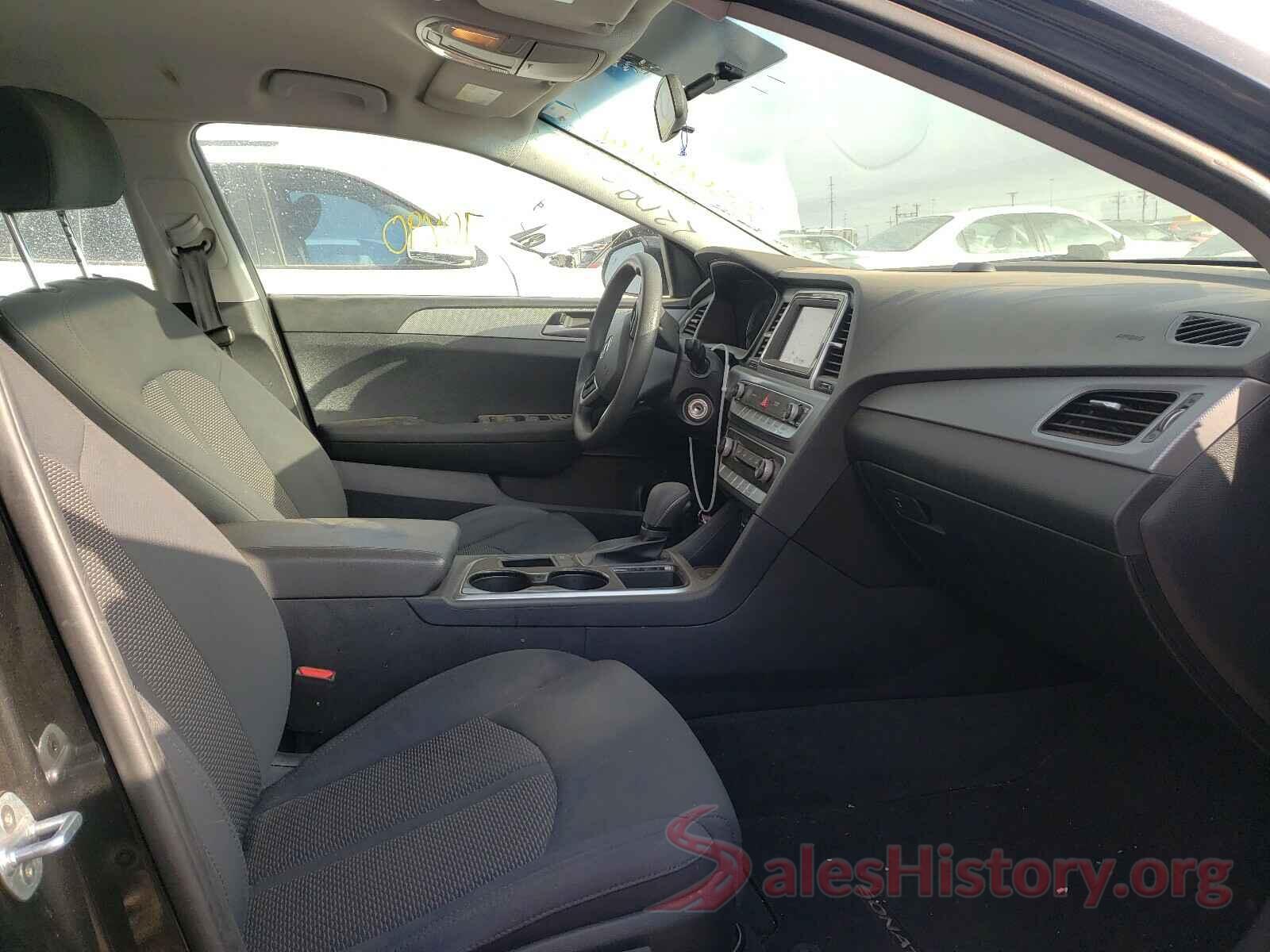 5NPE24AF0JH725046 2018 HYUNDAI SONATA