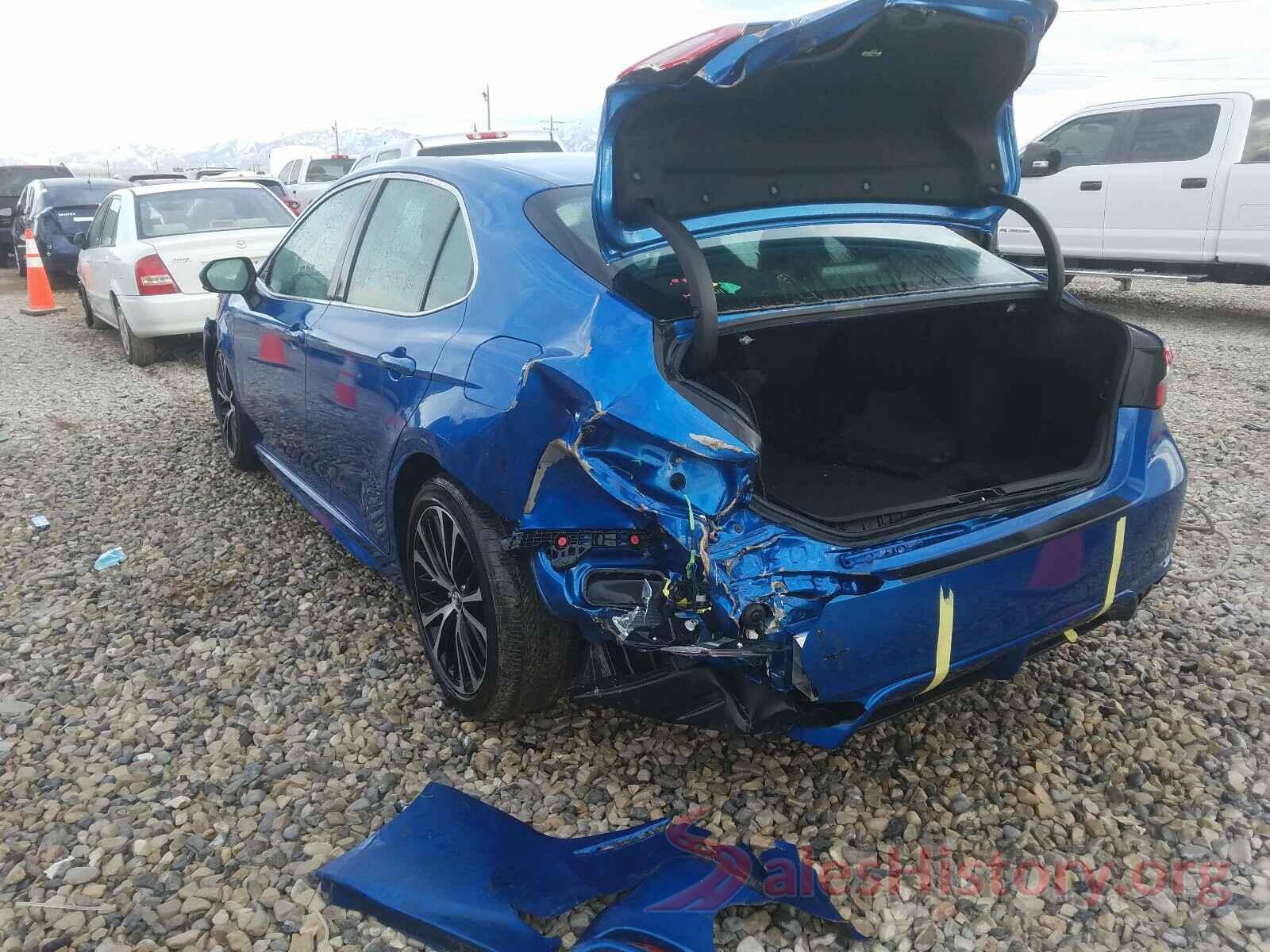 4T1B11HK0KU178662 2019 TOYOTA CAMRY