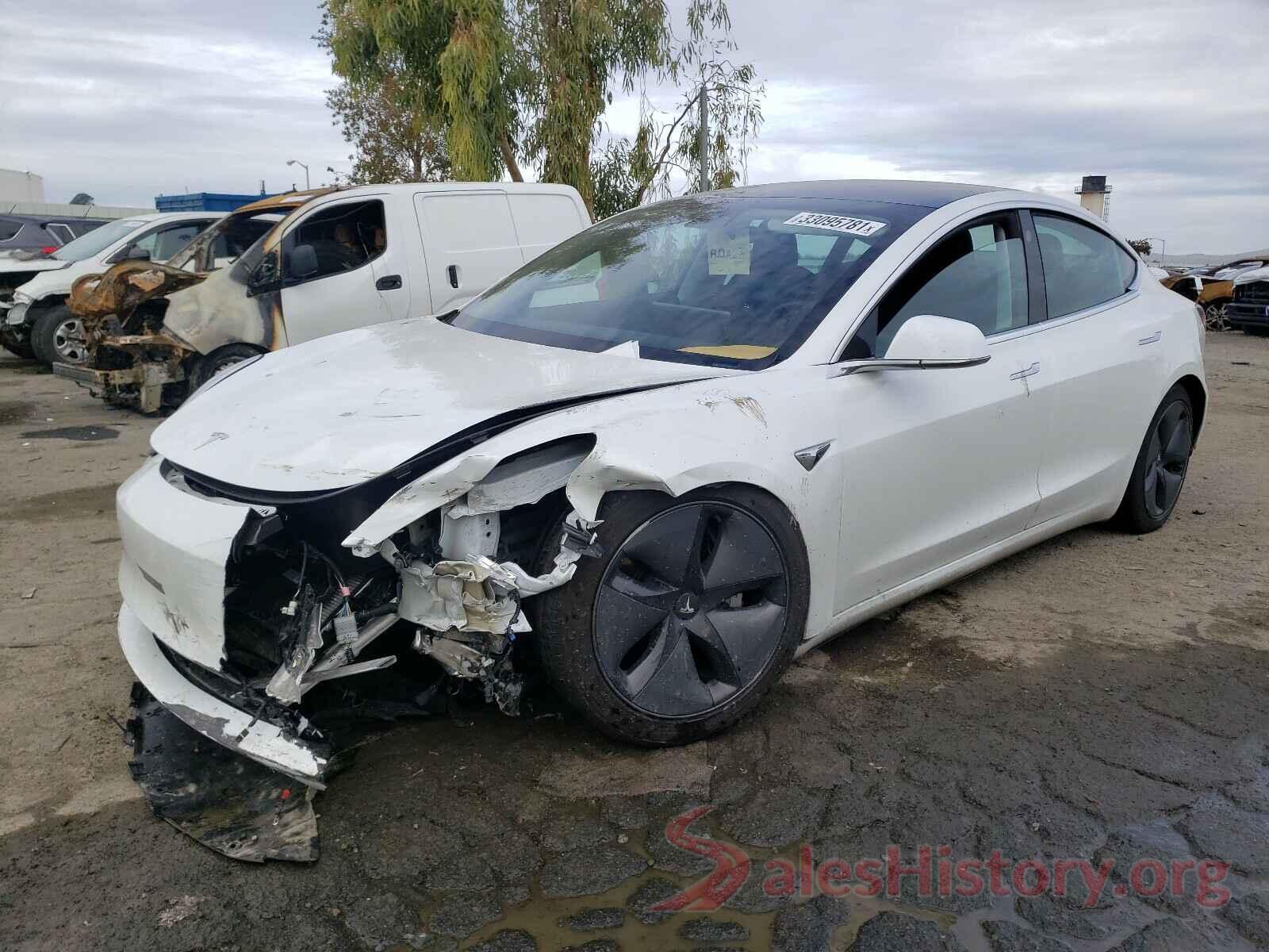 5YJ3E1EB6KF437438 2019 TESLA MODEL 3