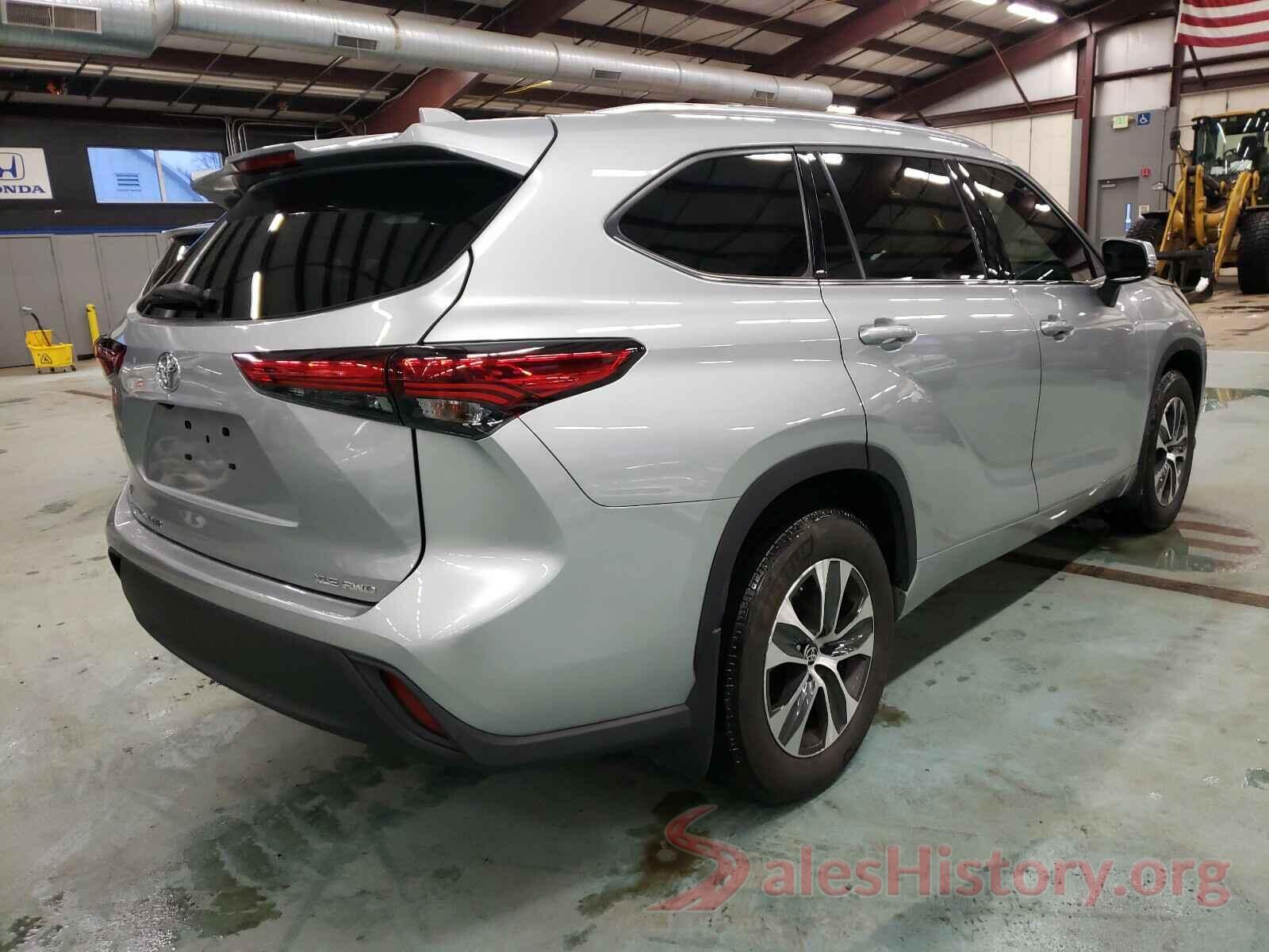 5TDGZRBH9LS000544 2020 TOYOTA HIGHLANDER