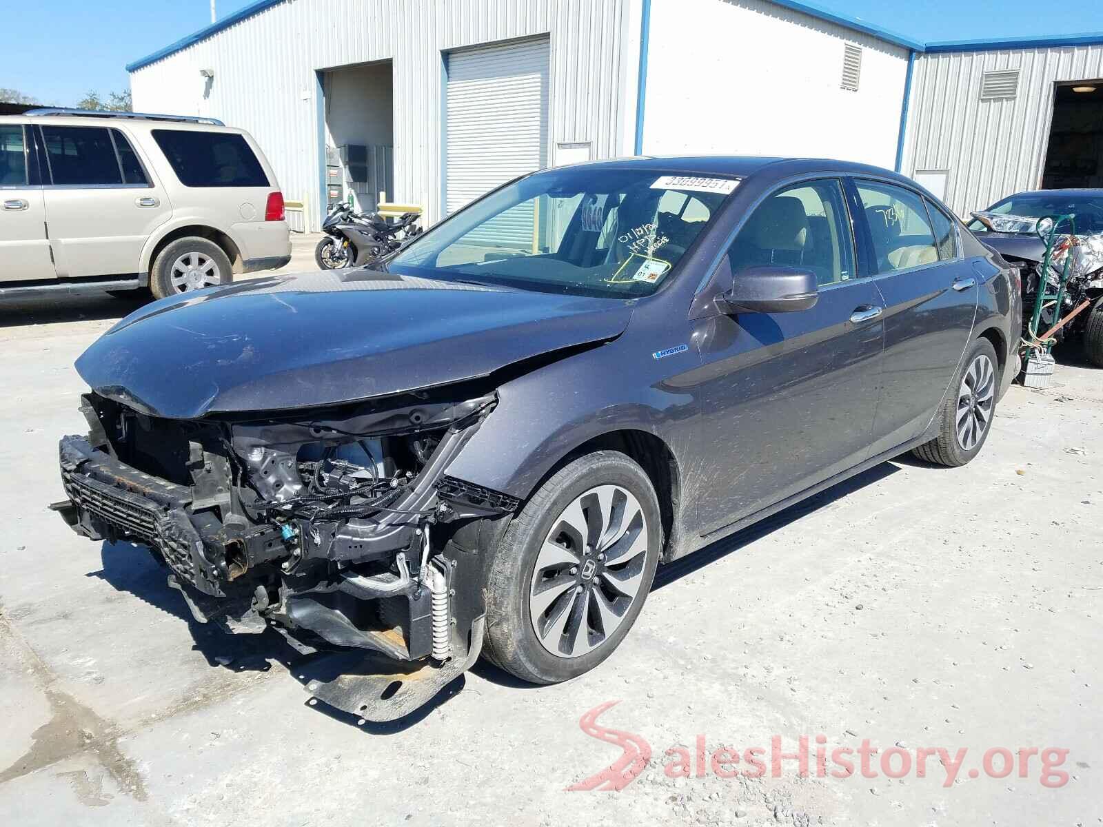 JHMCR6F33HC000574 2017 HONDA ACCORD