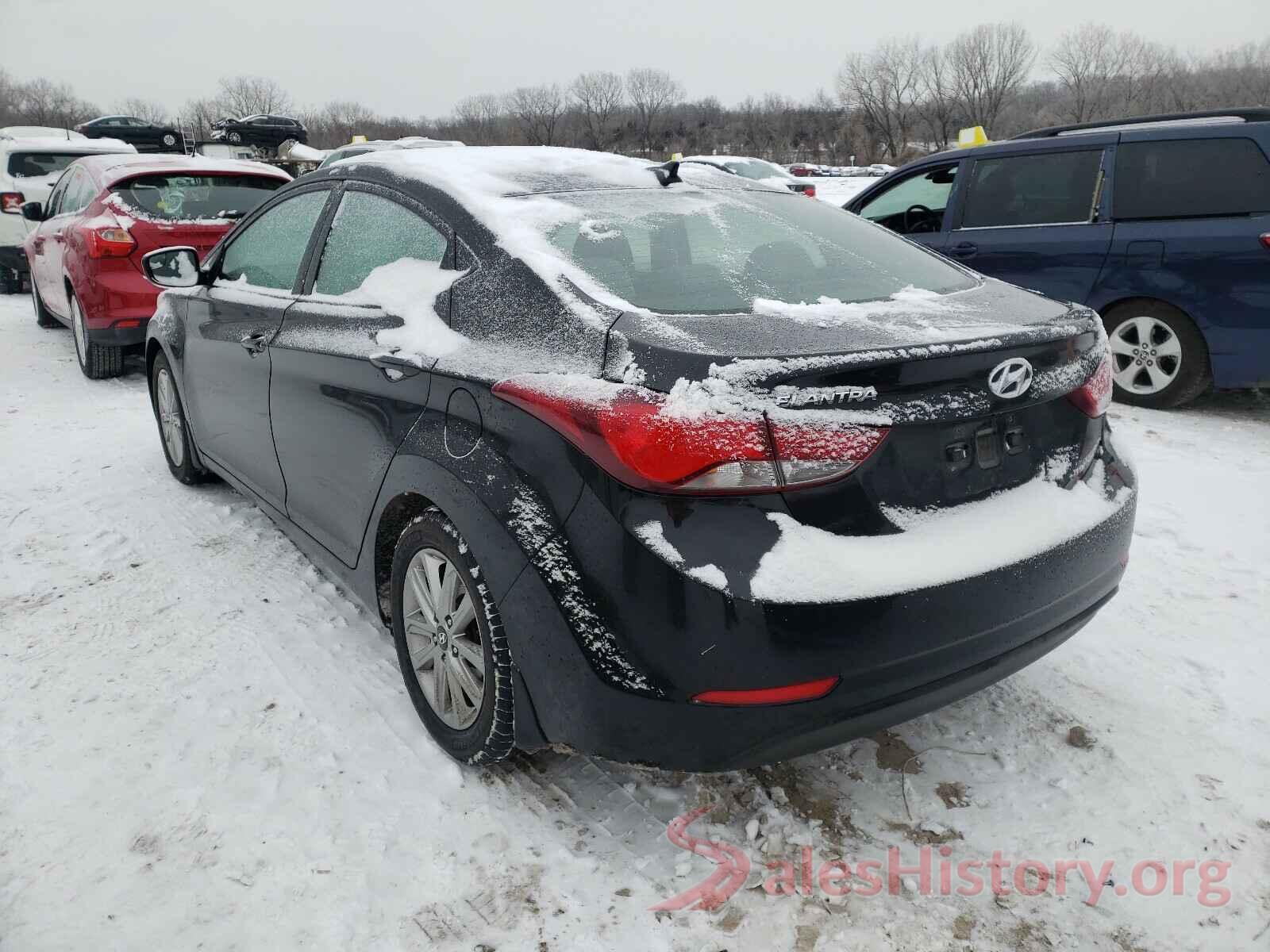 5NPDH4AE8GH713608 2016 HYUNDAI ELANTRA