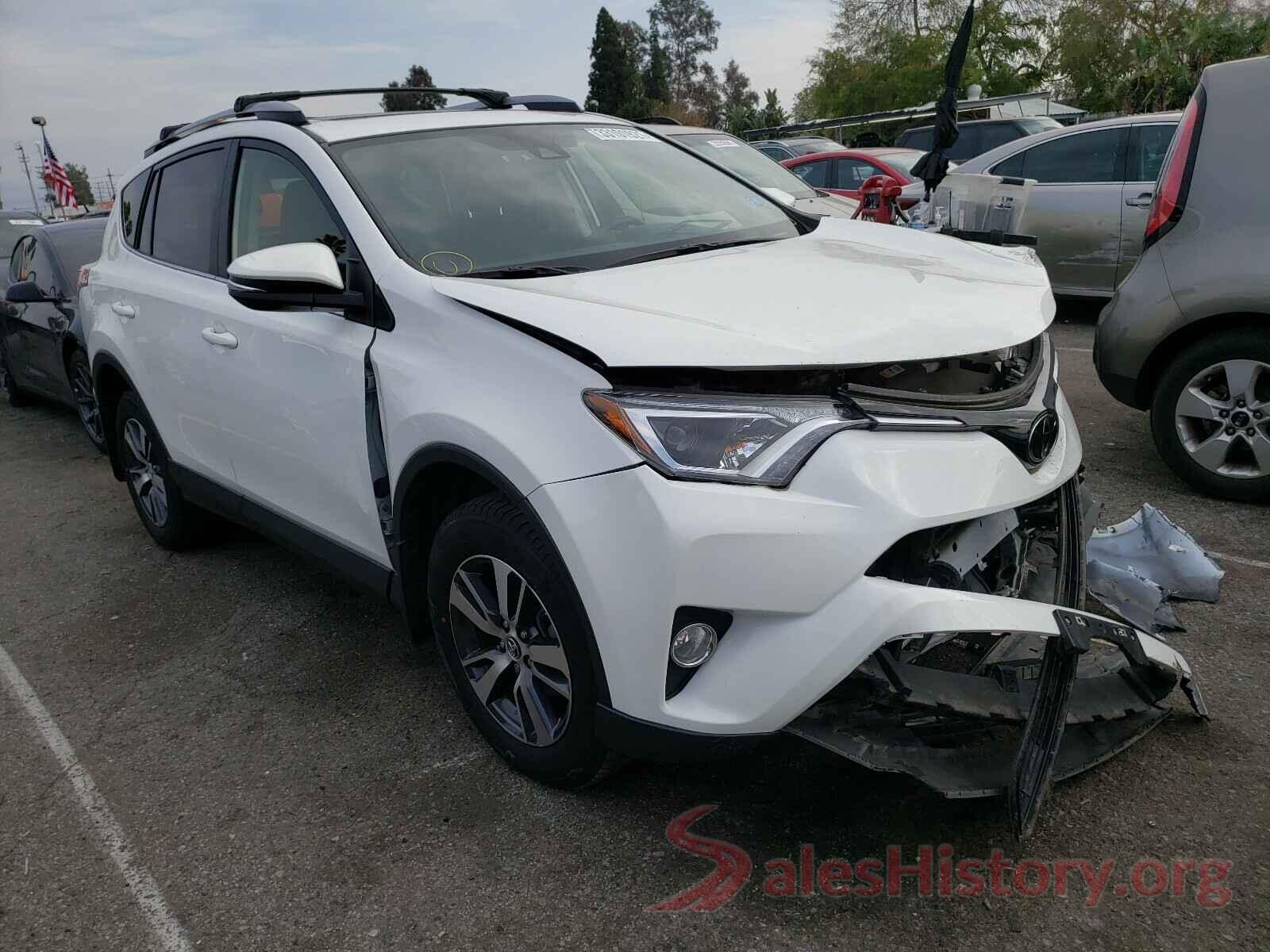 JTMRFREV0JJ217302 2018 TOYOTA RAV4