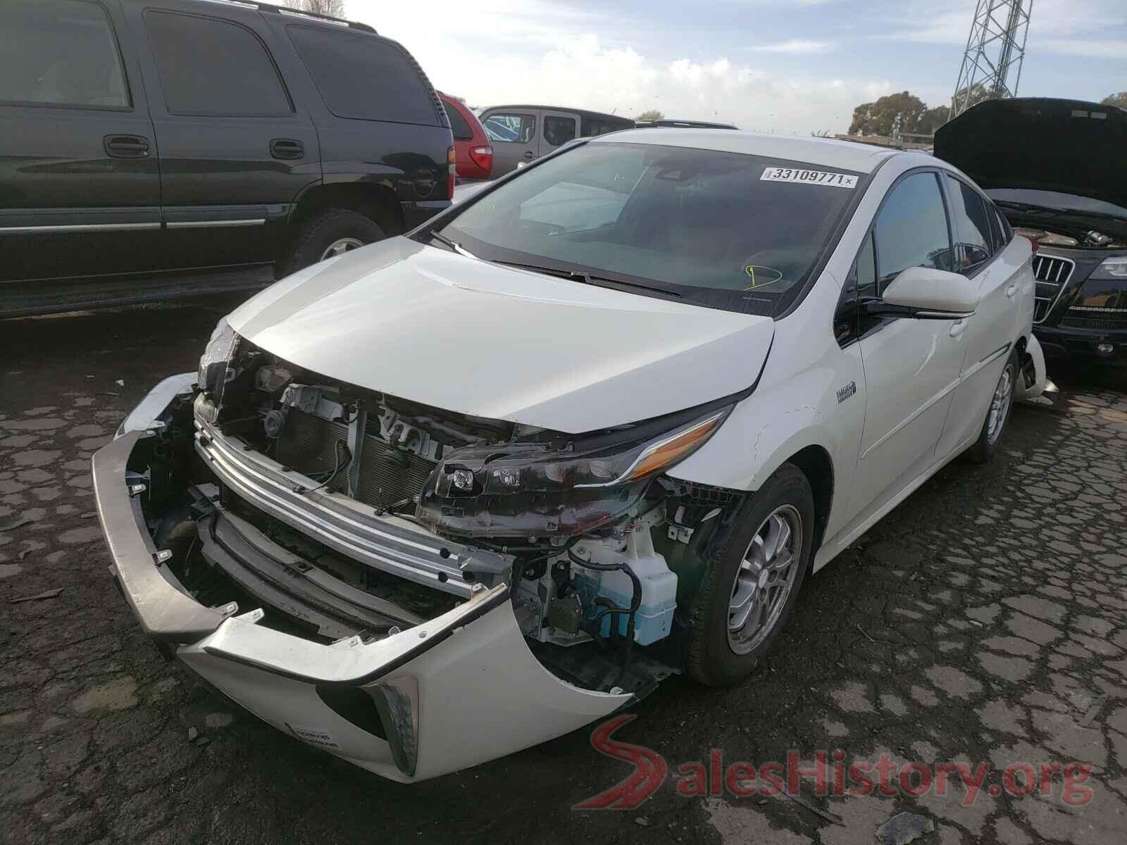 JTDKARFPXJ3100542 2018 TOYOTA PRIUS