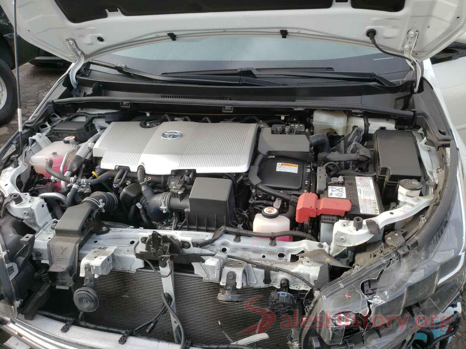 JTDKARFPXJ3100542 2018 TOYOTA PRIUS