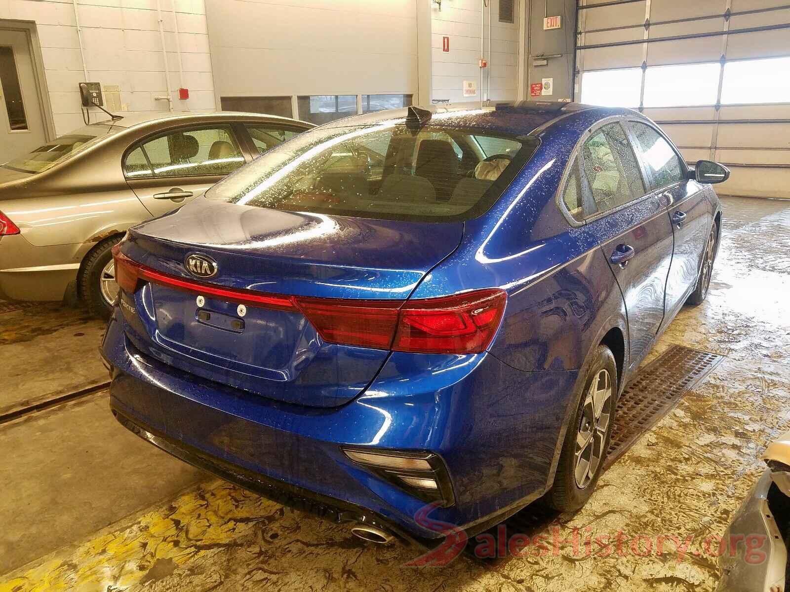 3KPF24AD5KE131268 2019 KIA FORTE