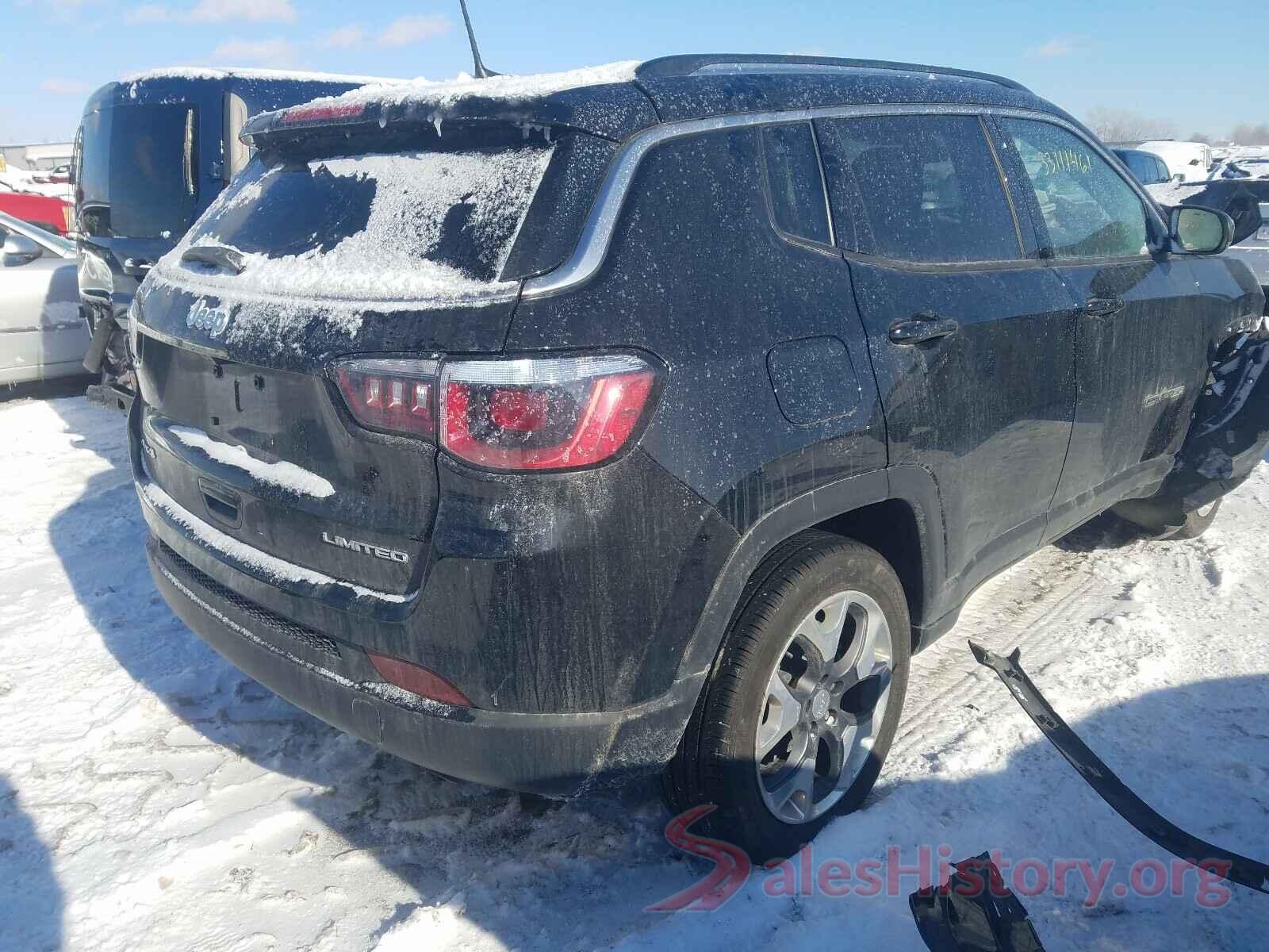 3C4NJDCB8JT329105 2018 JEEP COMPASS