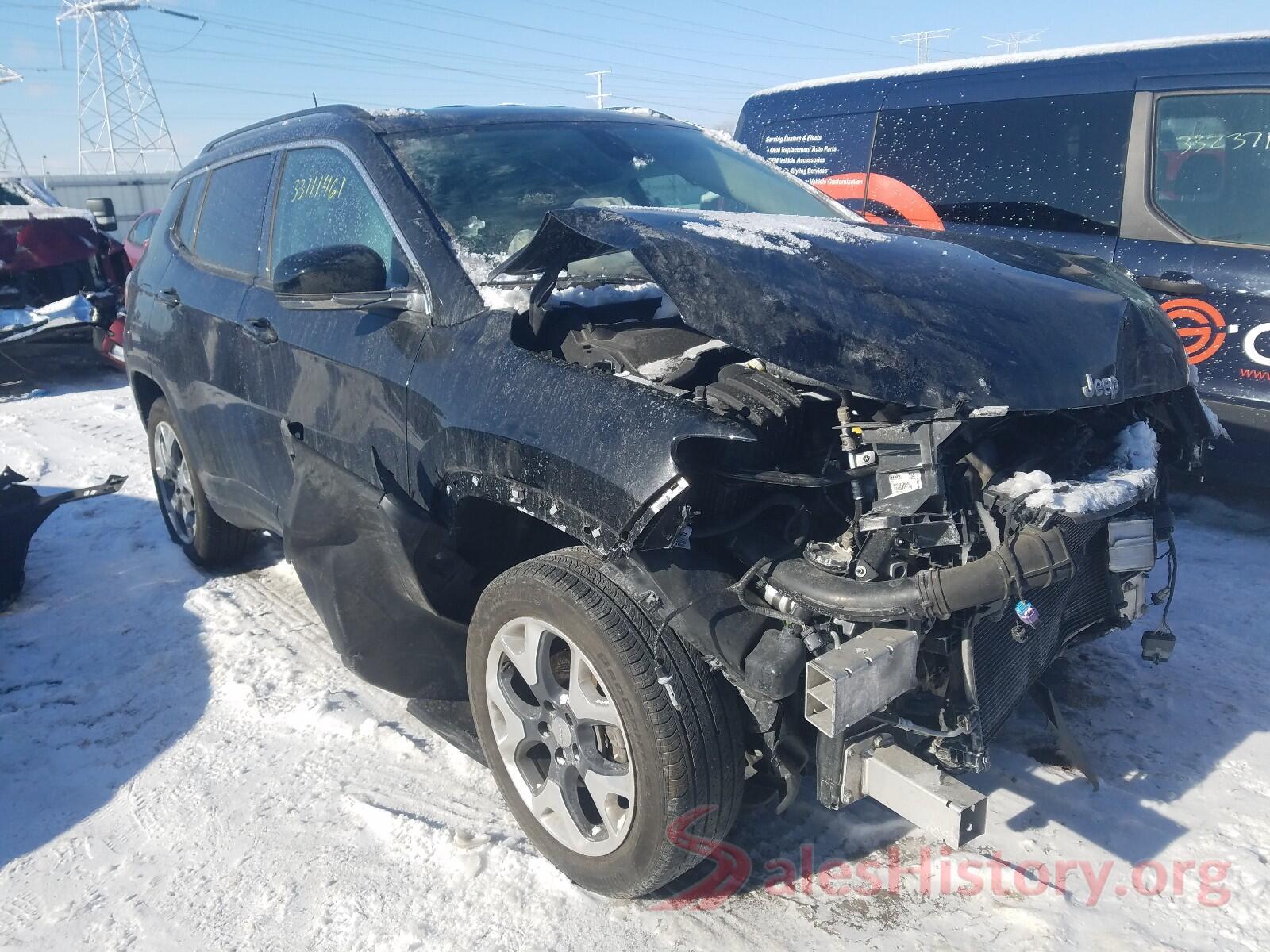 3C4NJDCB8JT329105 2018 JEEP COMPASS