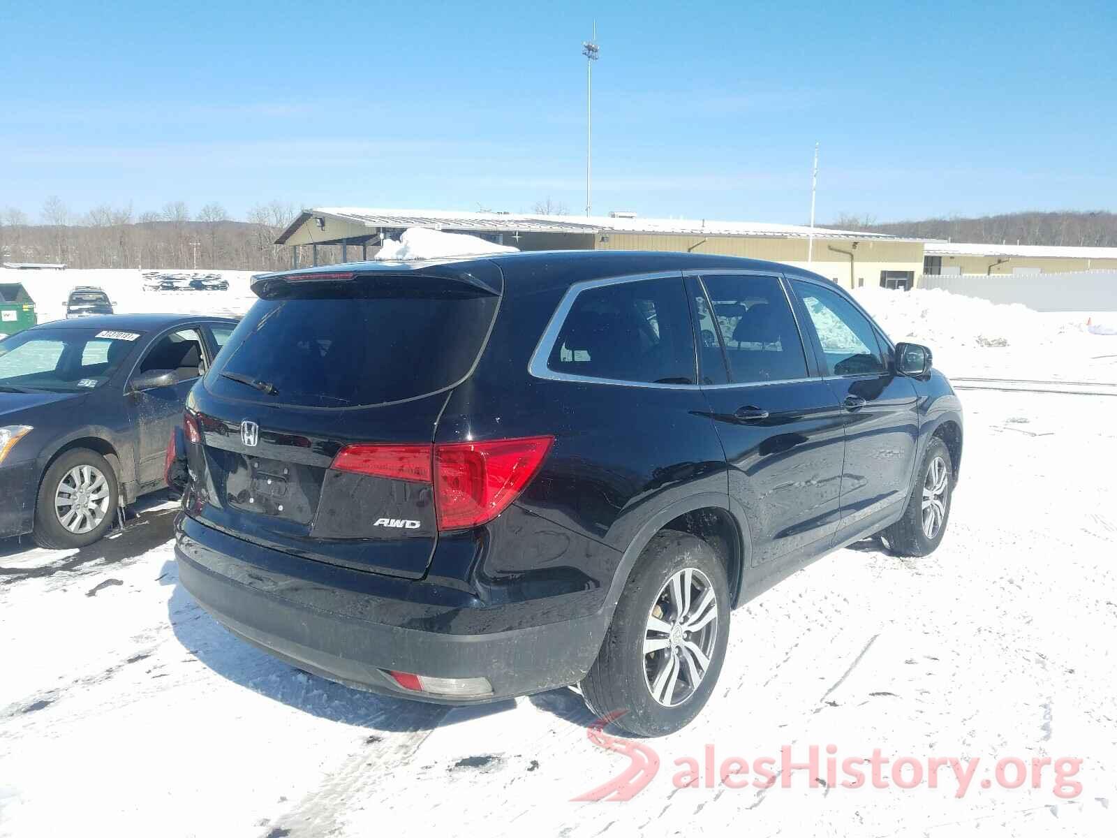 5FNYF6H5XHB045979 2017 HONDA PILOT