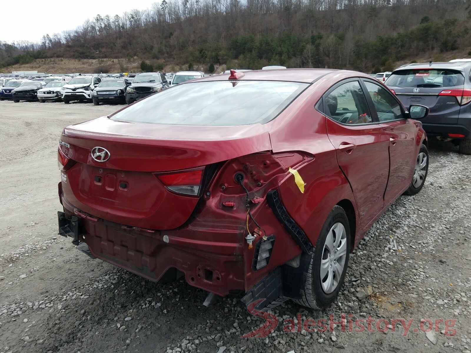 5NPDH4AE9GH669313 2016 HYUNDAI ELANTRA