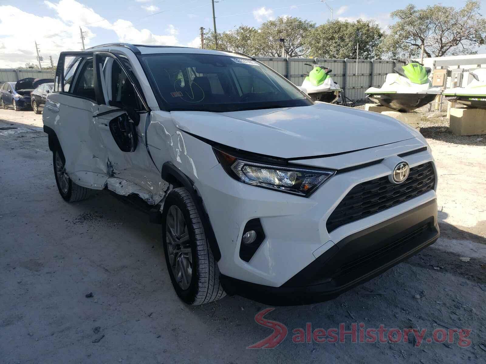 JTMC1RFV6KD033789 2019 TOYOTA RAV4