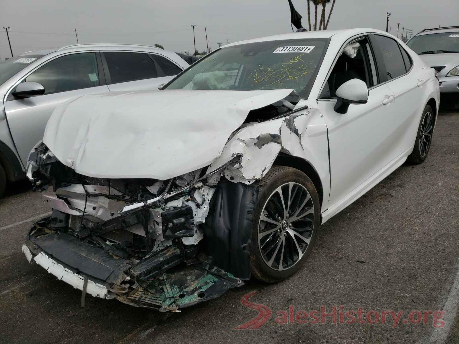 4T1B11HK1KU808933 2019 TOYOTA CAMRY