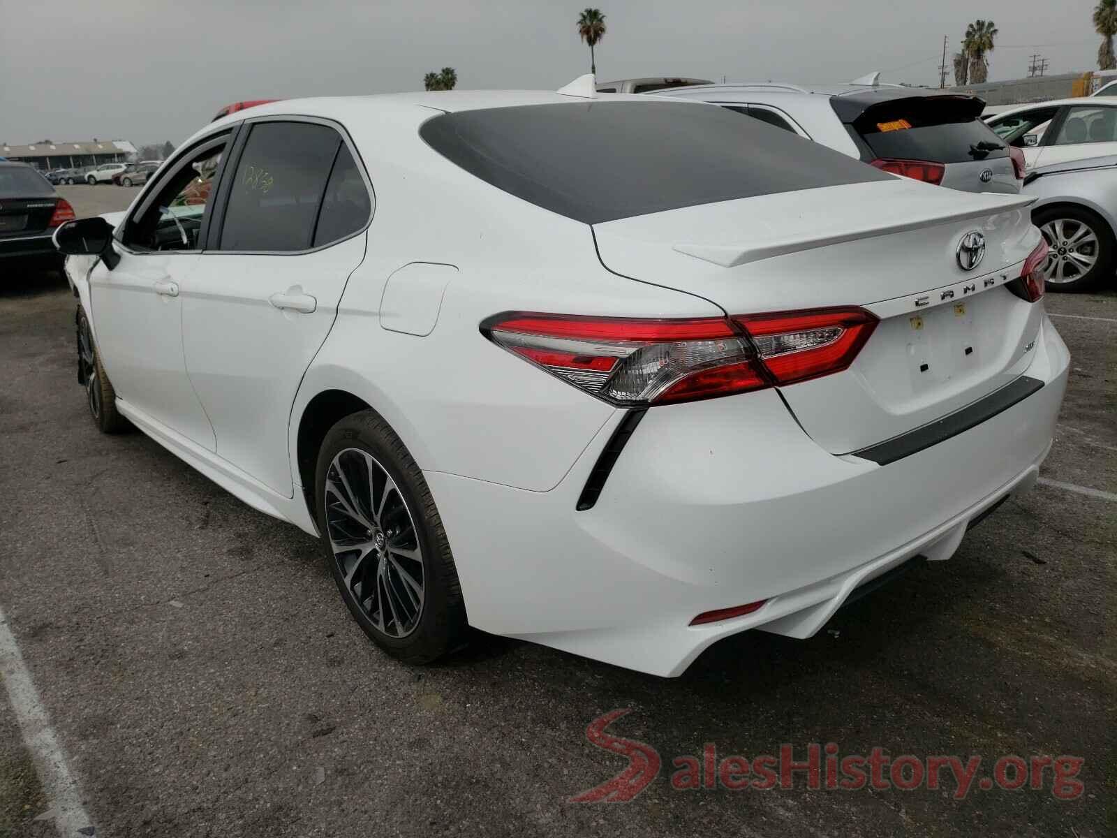 4T1B11HK1KU808933 2019 TOYOTA CAMRY