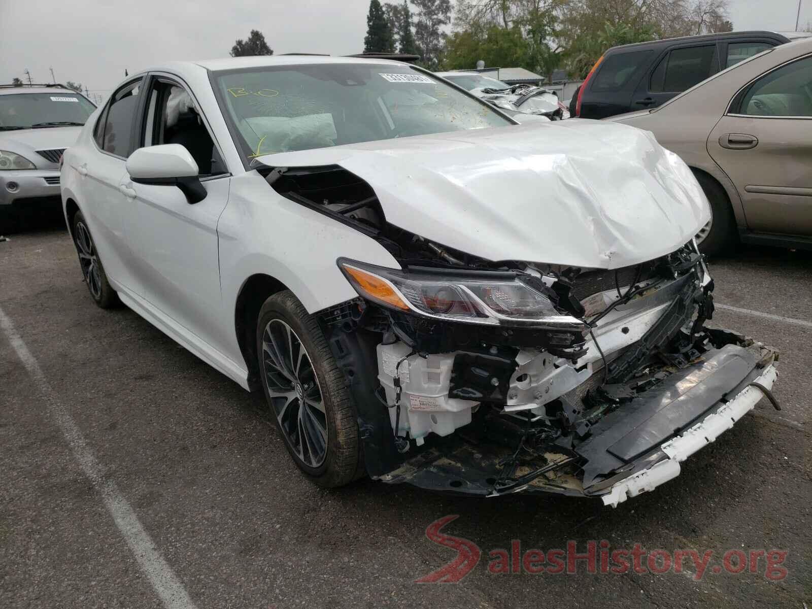 4T1B11HK1KU808933 2019 TOYOTA CAMRY