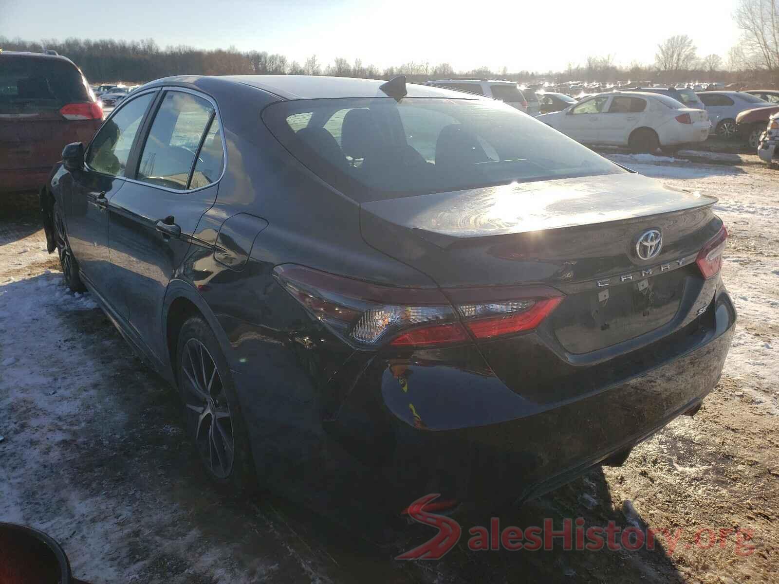 4T1G11AK4MU525008 2021 TOYOTA CAMRY