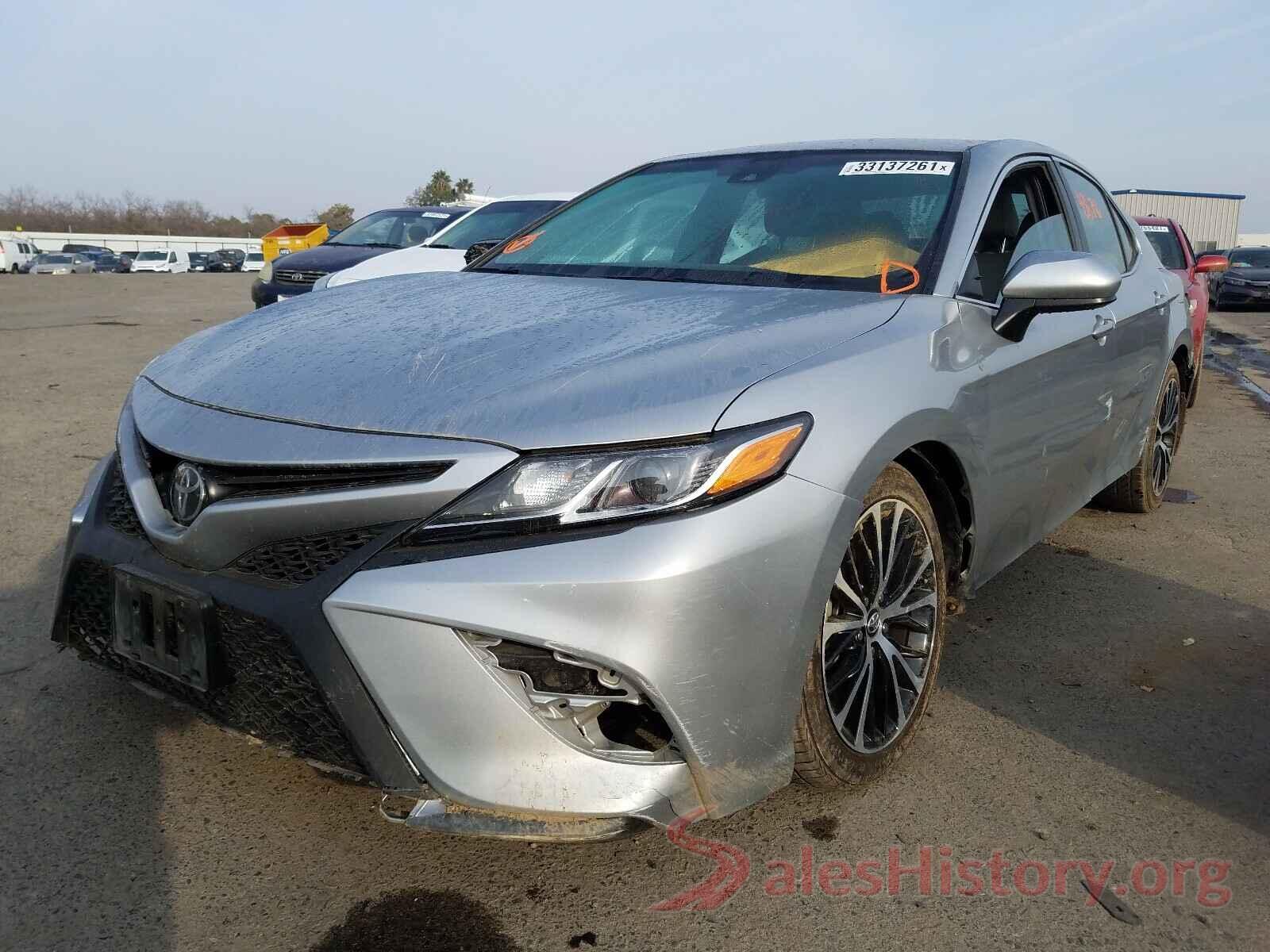 4T1B11HK4JU111190 2018 TOYOTA CAMRY