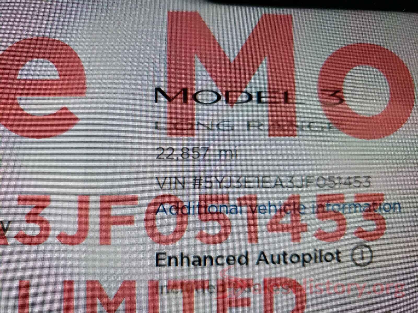 5YJ3E1EA3JF051453 2018 TESLA MODEL 3