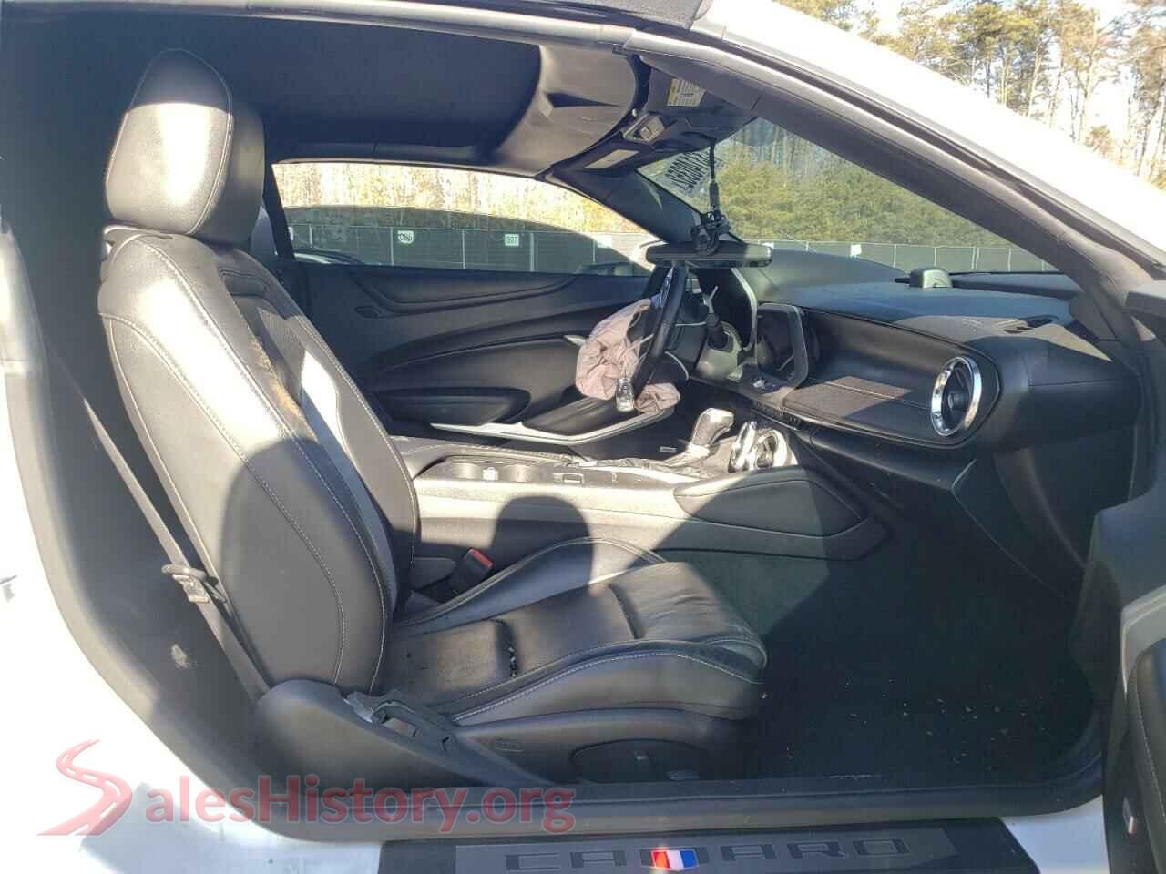 2019 CHEVROLET CAMARO VIN 1G1FH3D78K0126839, rear view