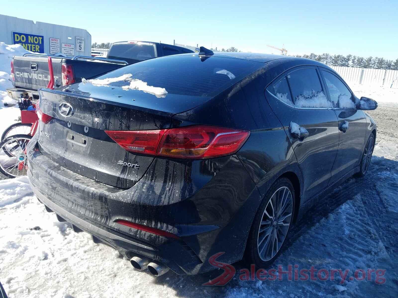 KMHD04LB0HU358026 2017 HYUNDAI ELANTRA