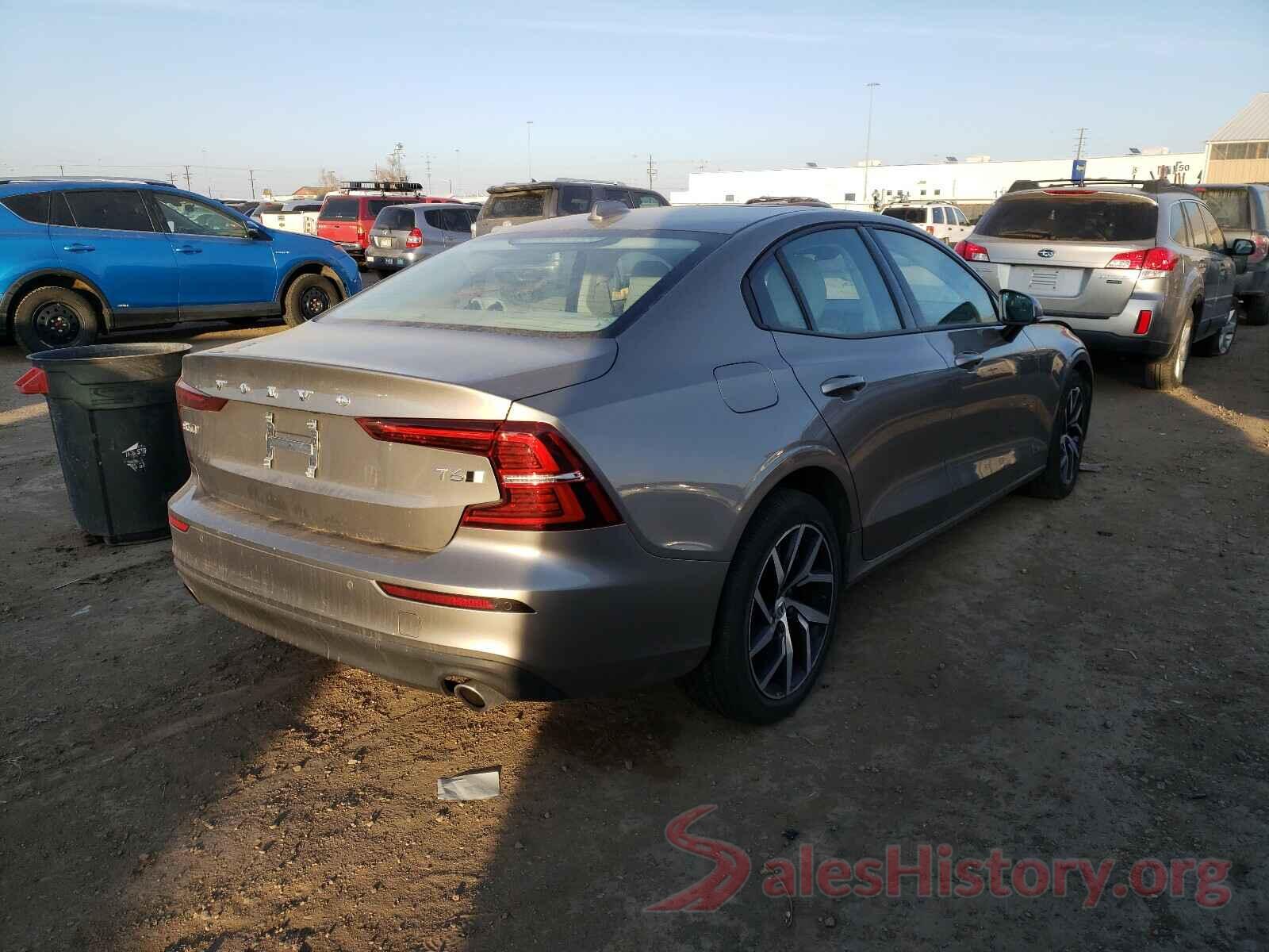 7JRA22TK5LG037677 2020 VOLVO S60